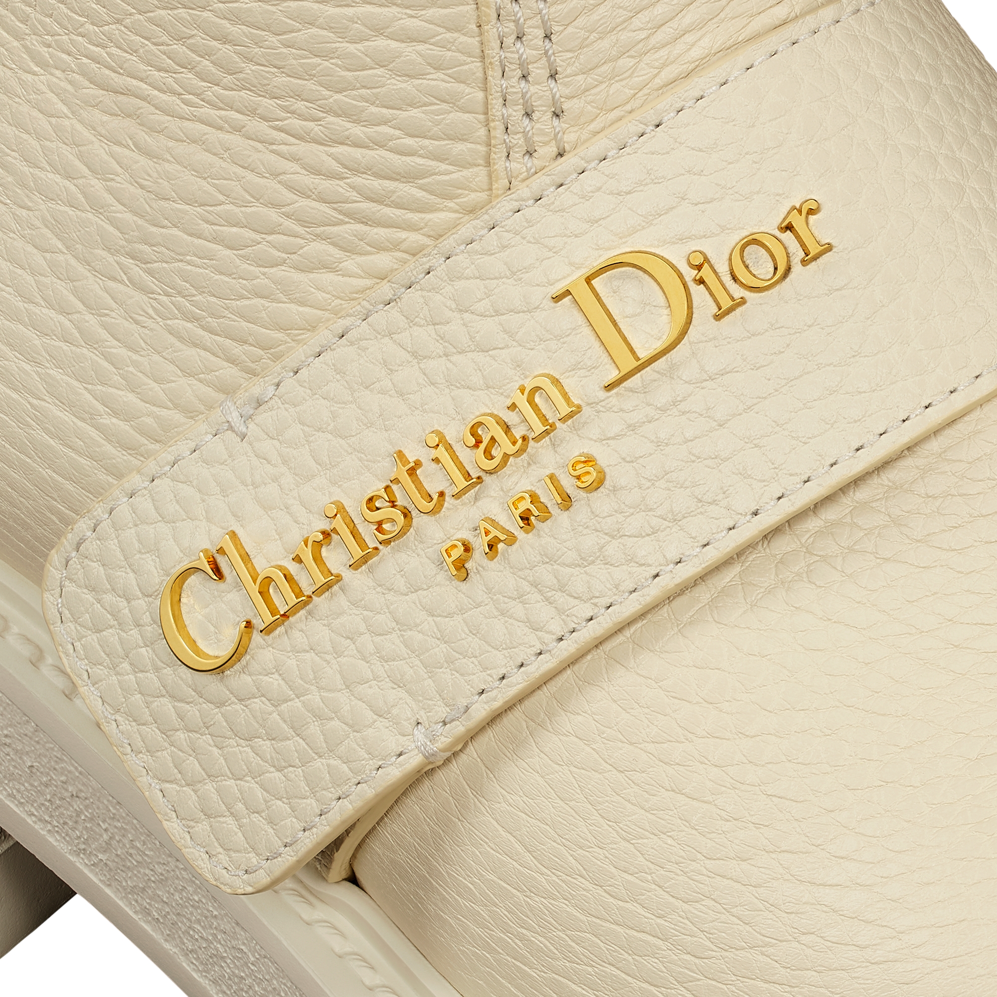 DiorAlps D-Quest Ankle Boot Ecru Grained Calfskin and Lambskin Shearling E09