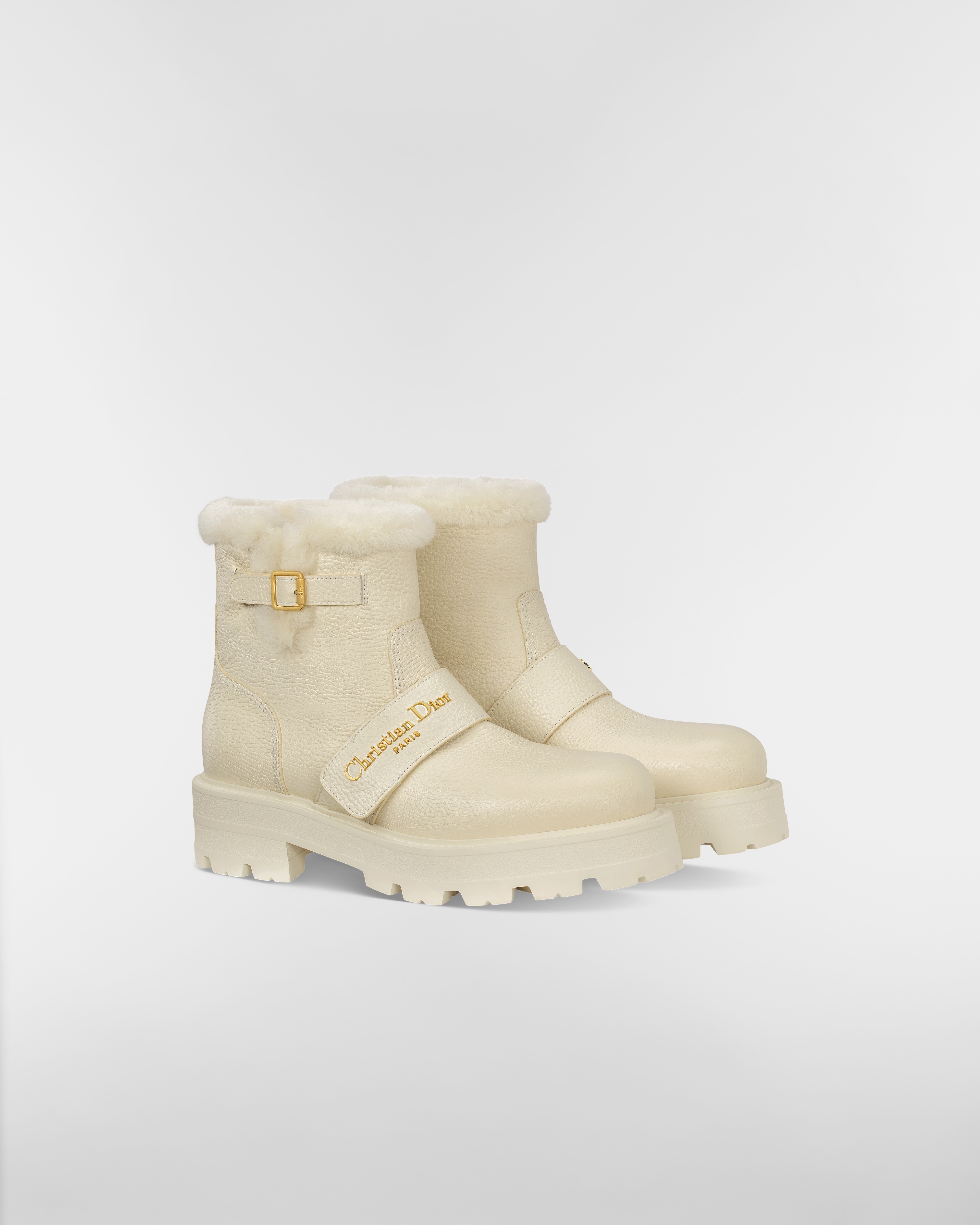 DiorAlps D-Quest Ankle Boot Ecru Grained Calfskin and Lambskin Shearling E03