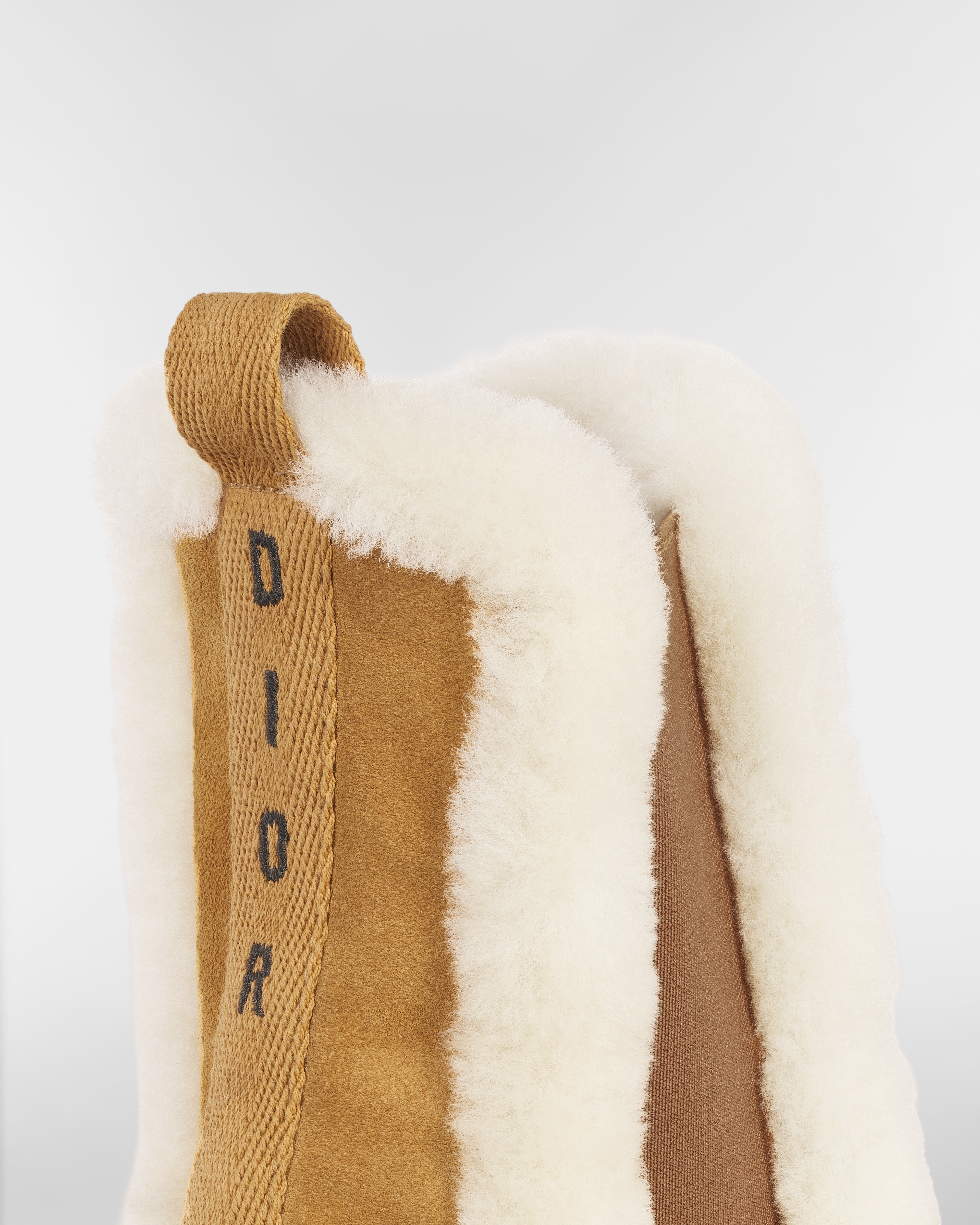D-Racer Ankle Boot Hazelnut Suede Calfskin and White Shearling E09