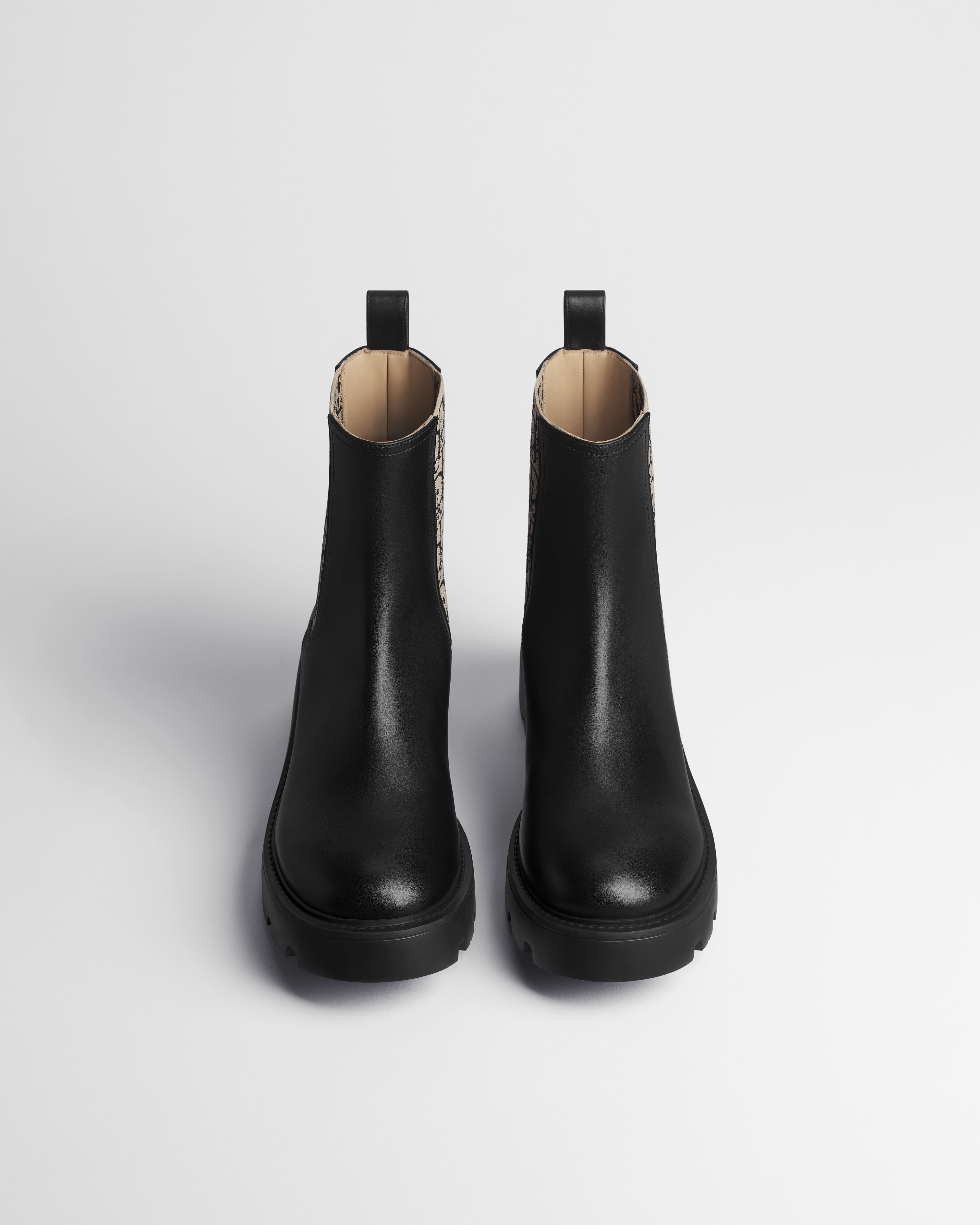 Dior Ride Chelsea Boot Black Calfskin E06