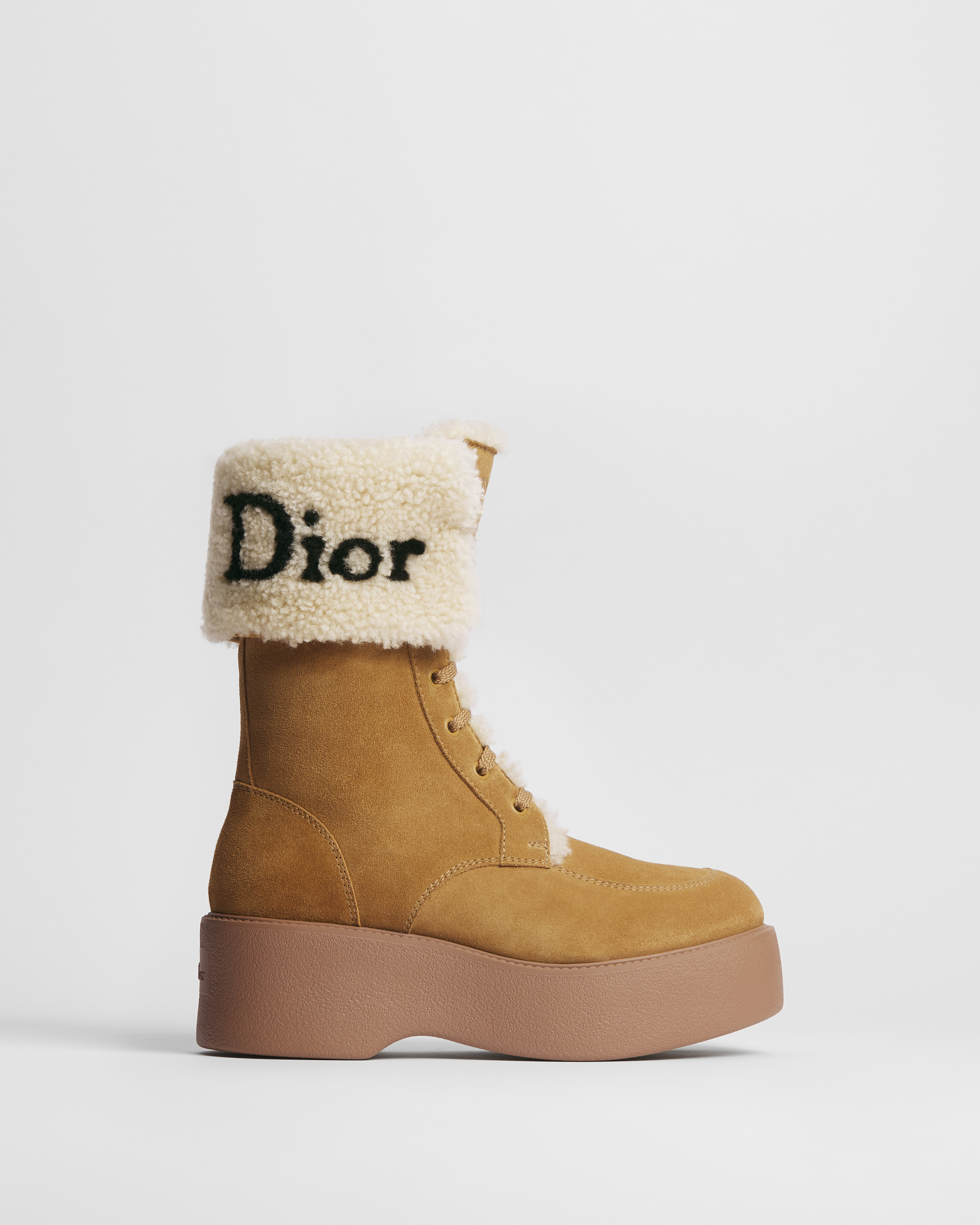 DiorAlps Dior Climb 厚底及踝靴 榛果色绒面牛皮革和米白色羊皮革皮毛一体 E02