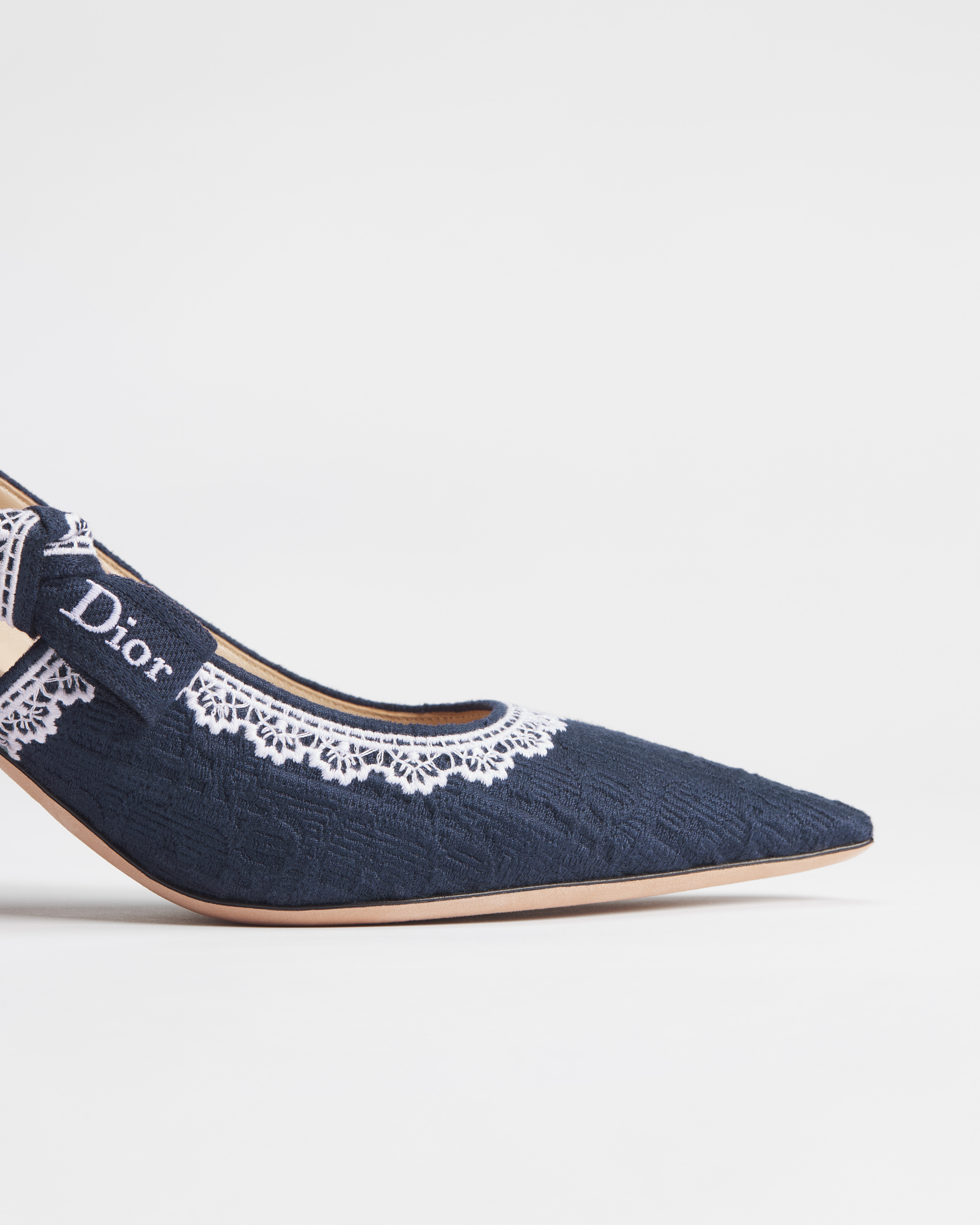 J'Adior Pump Blue Dior Oblique Embroidered Cotton and White Lace E09