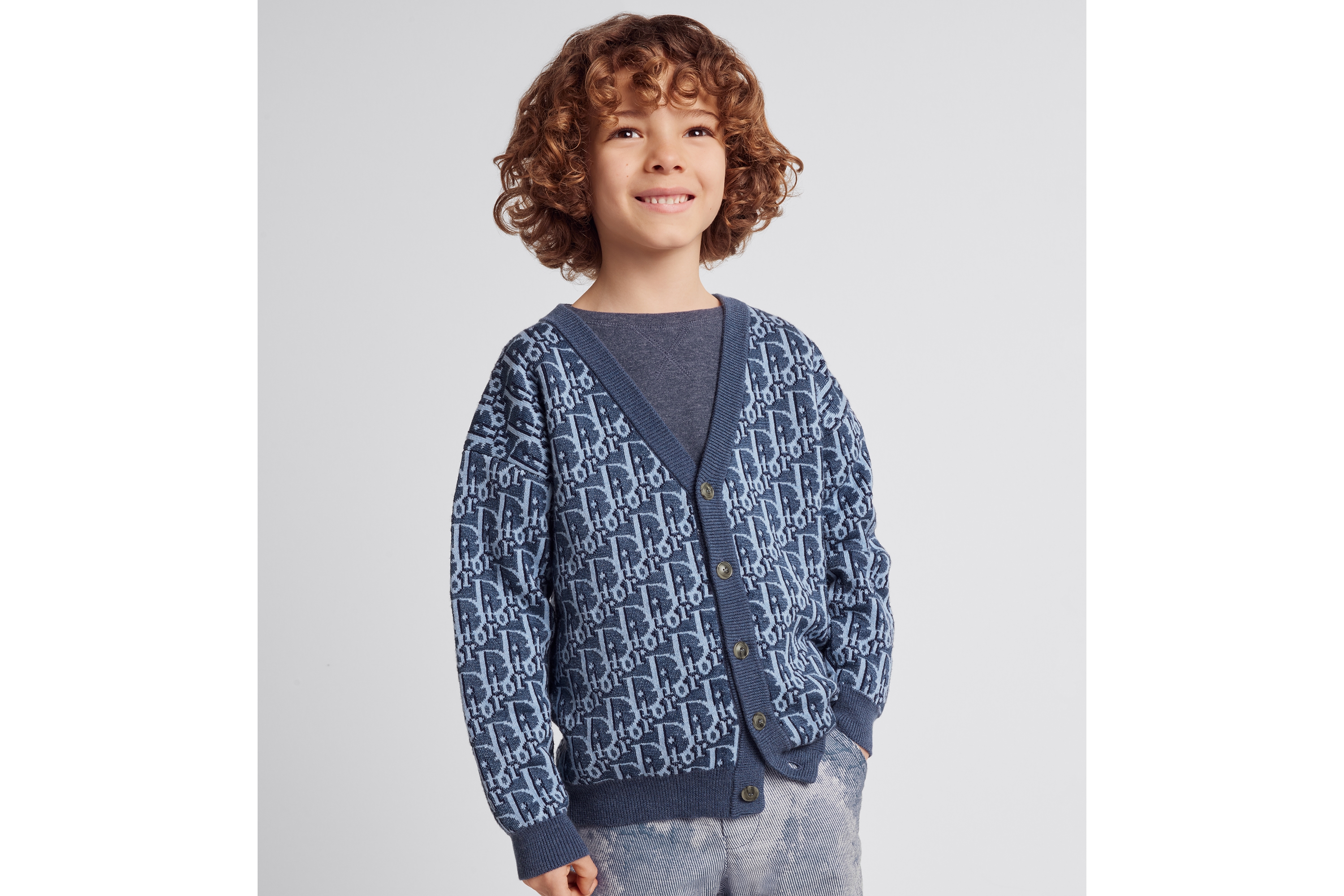look_image_alt_prefix Cardigan für Kinder Dior Oblique Strickjacquard aus Baumwolle und Hanf in Blau E02