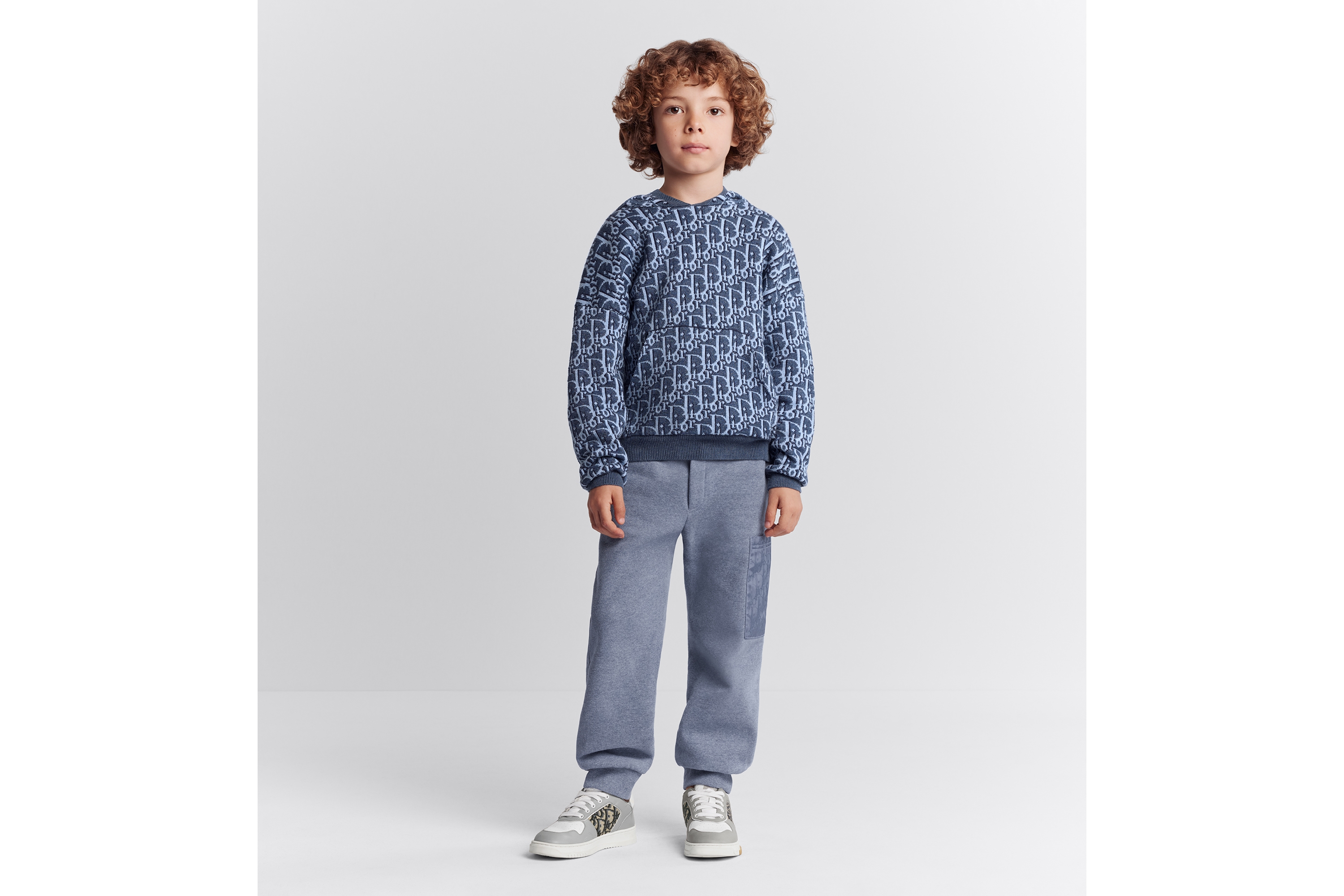 新品　CHRISTIAN DIOR ATELIER キッズ スウェットシャツ 新品 CHRISTIAN DIOR ATELIER キッズ スウェットシャツ 新品 CHRISTIAN