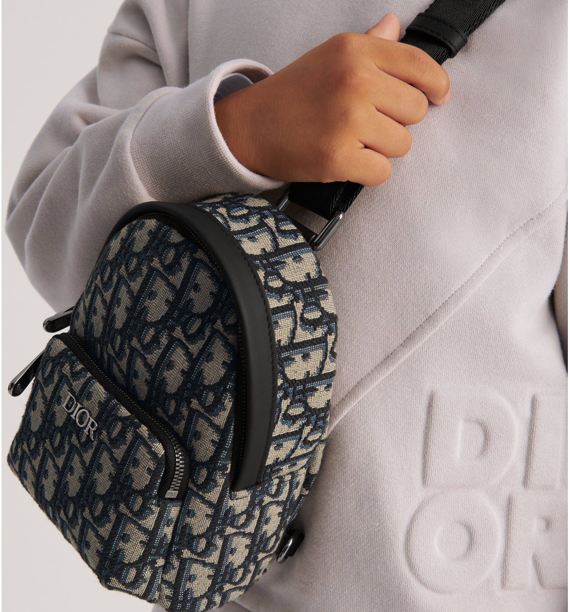 aria_look Kids' Nano Rider Sling Bag