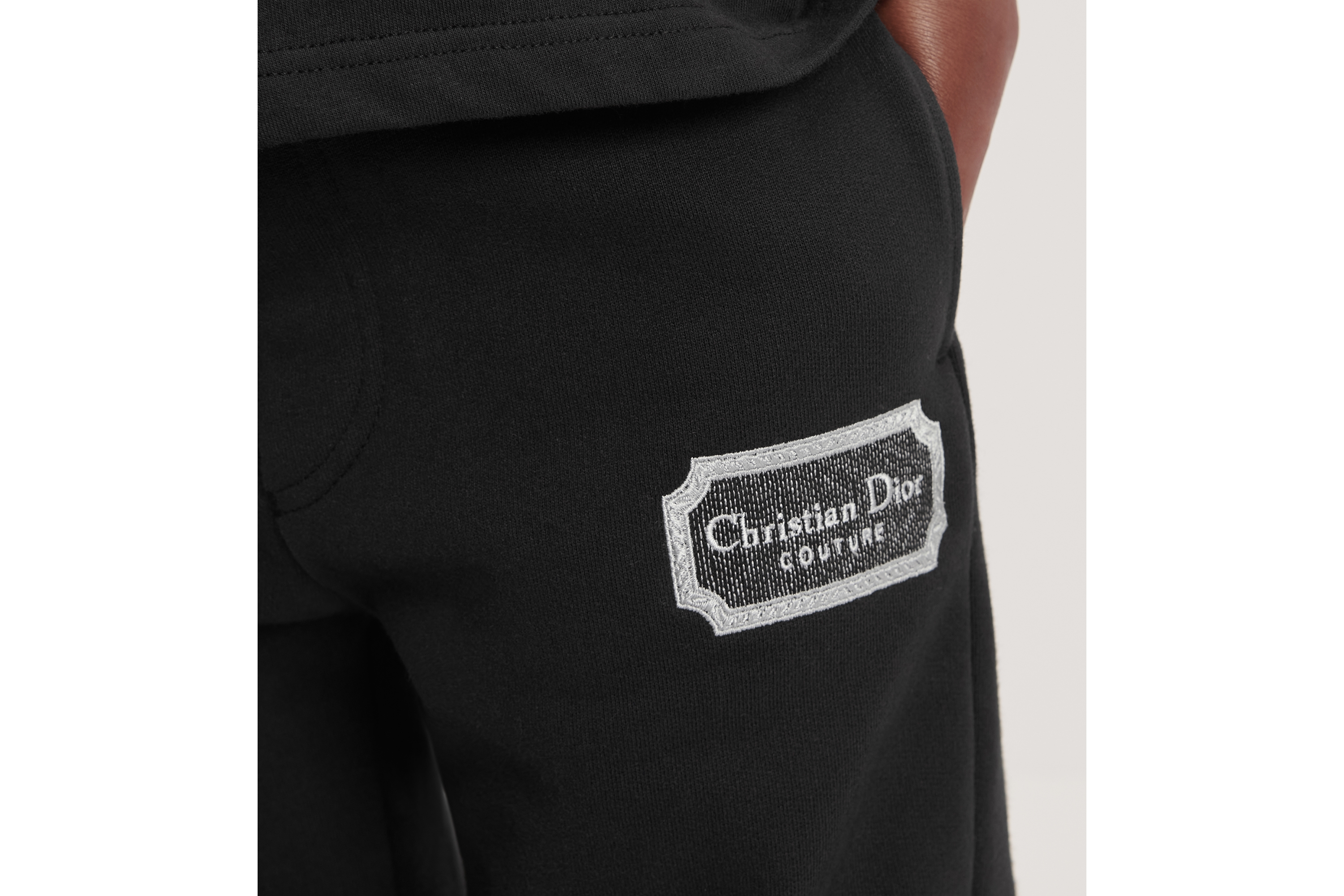 look_image_alt_prefix Christian Dior Couture Trainingshose für Kinder Baumwollfleece in Schwarz E16