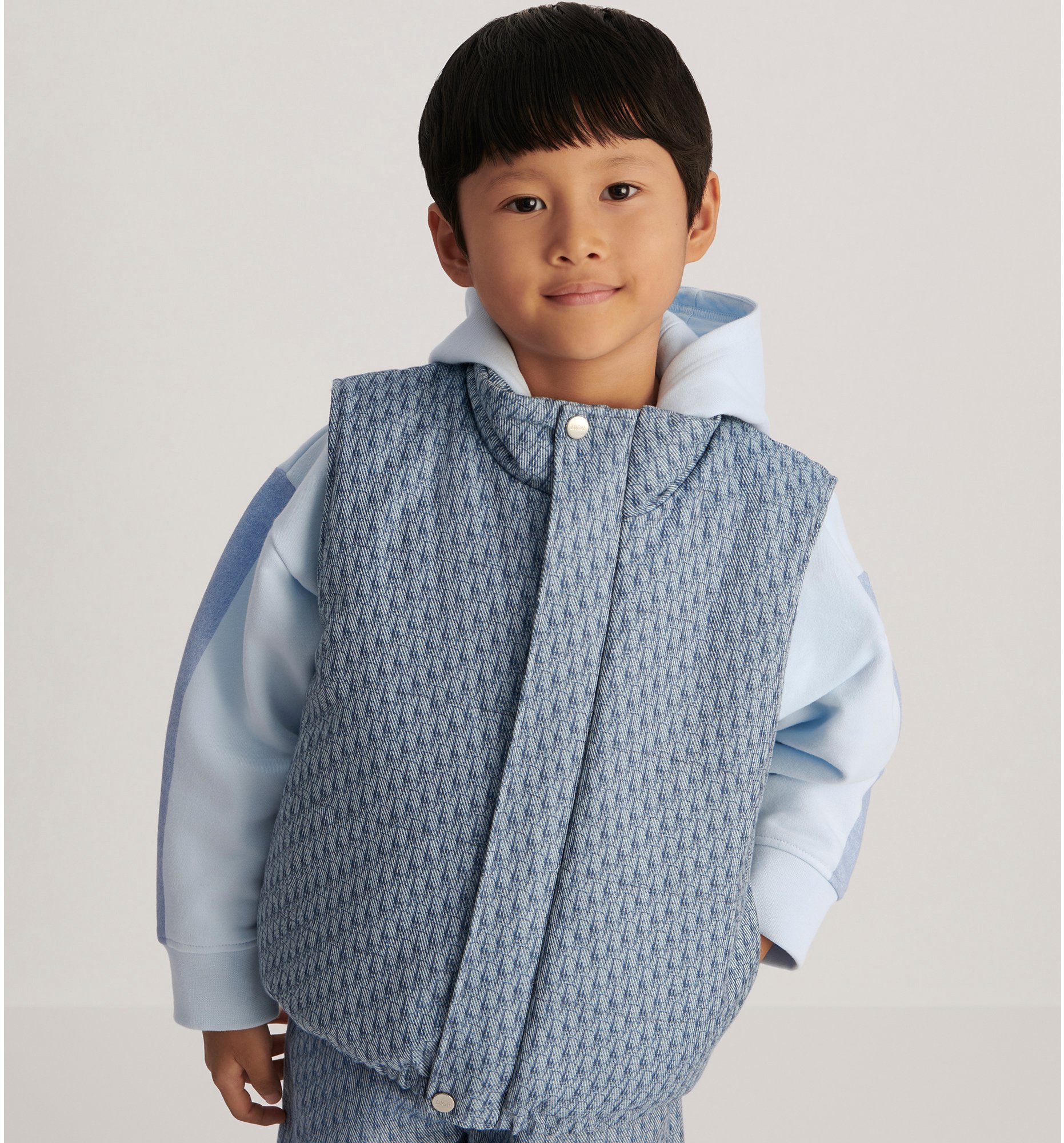 aria_look Kids' Puffer Vest Profile view