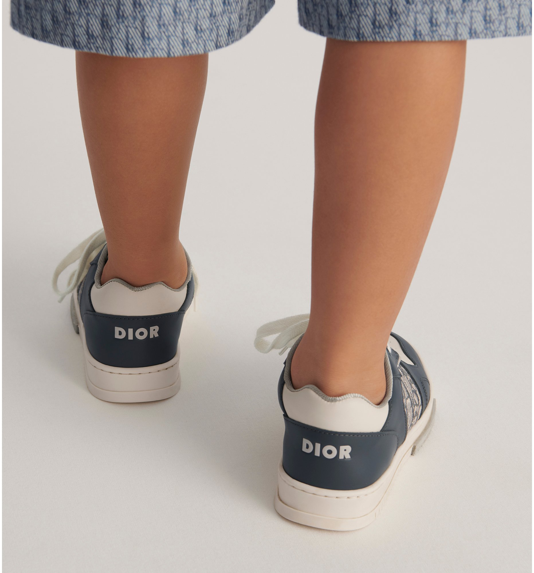 aria_look Kids' B27 Low-Top Sneaker Detailed view