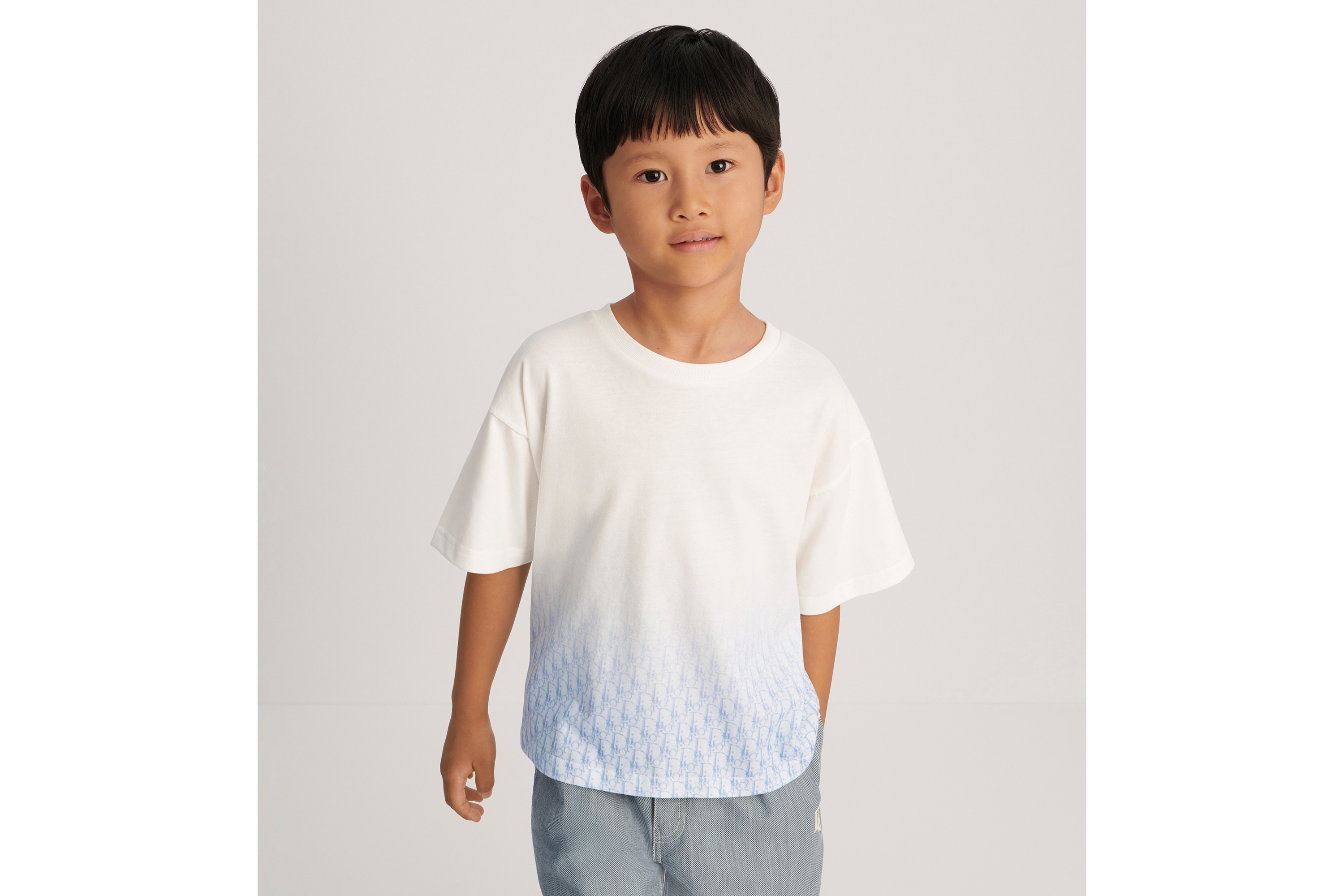 Look Kids' T-Shirt Ivory Cotton Jersey with Gradient Blue Dior Oblique Motif E02