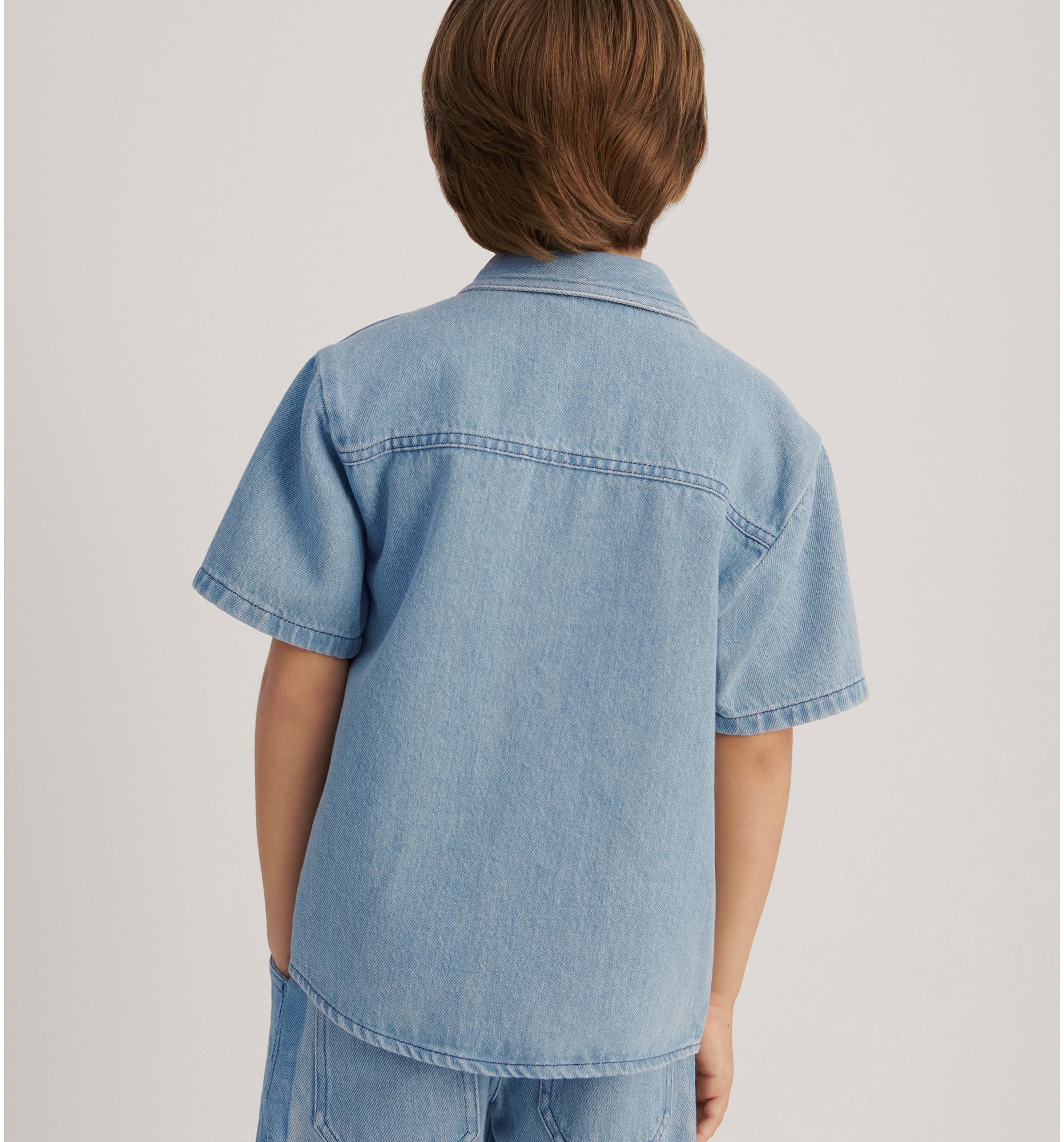 aria_look Kurzarmhemd für Kinder aria_threeQuarterClosedView