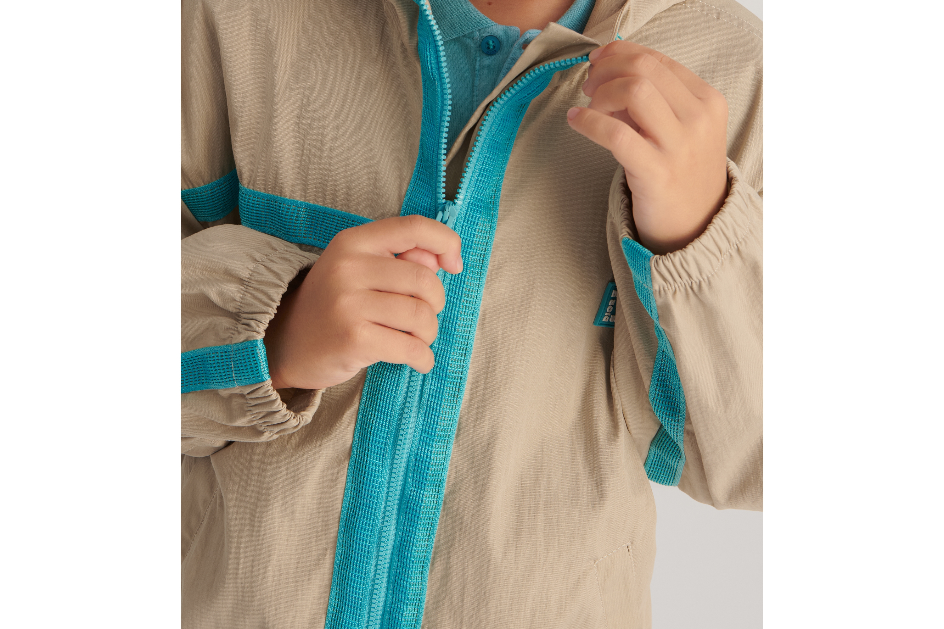 キッズ フード付きジャケット コットン E09