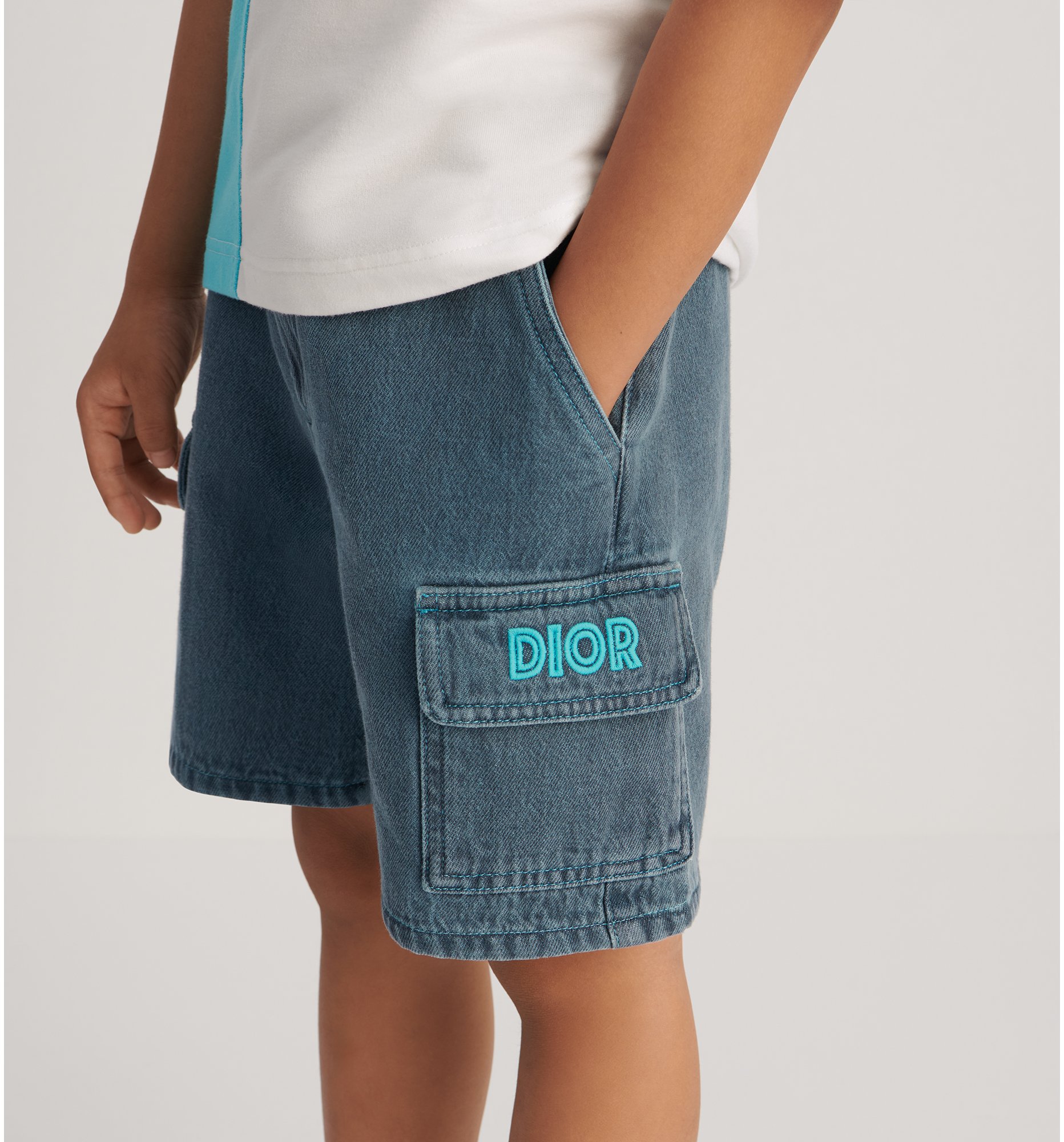 aria_look Kids' Shorts Top shot view
