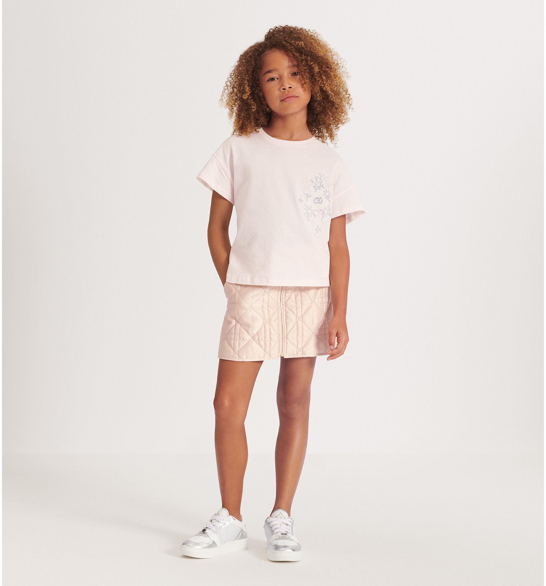 aria_look Kids' T-Shirt Back view
