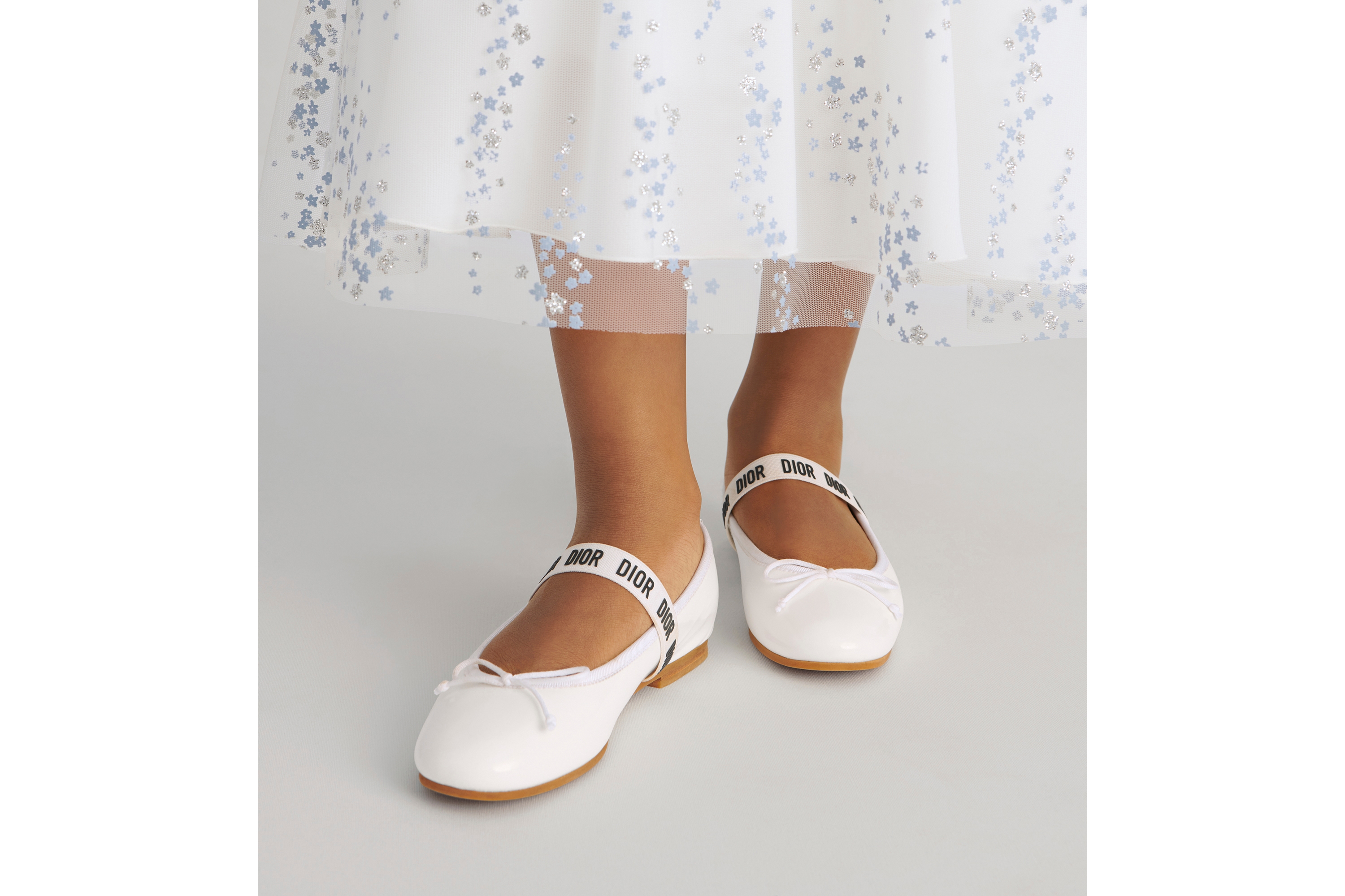 キッズ バレリーナ パテントカーフスキン E05