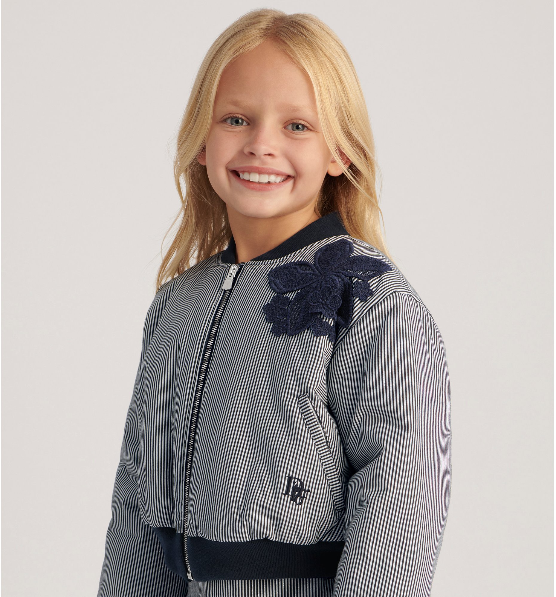 aria_look Kids' Bomber Jacket Profile view