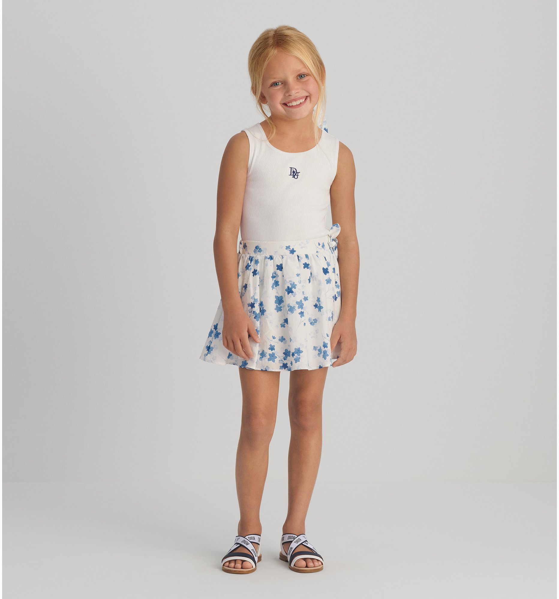 aria_look Kids' Short Flared Skirt Top shot view