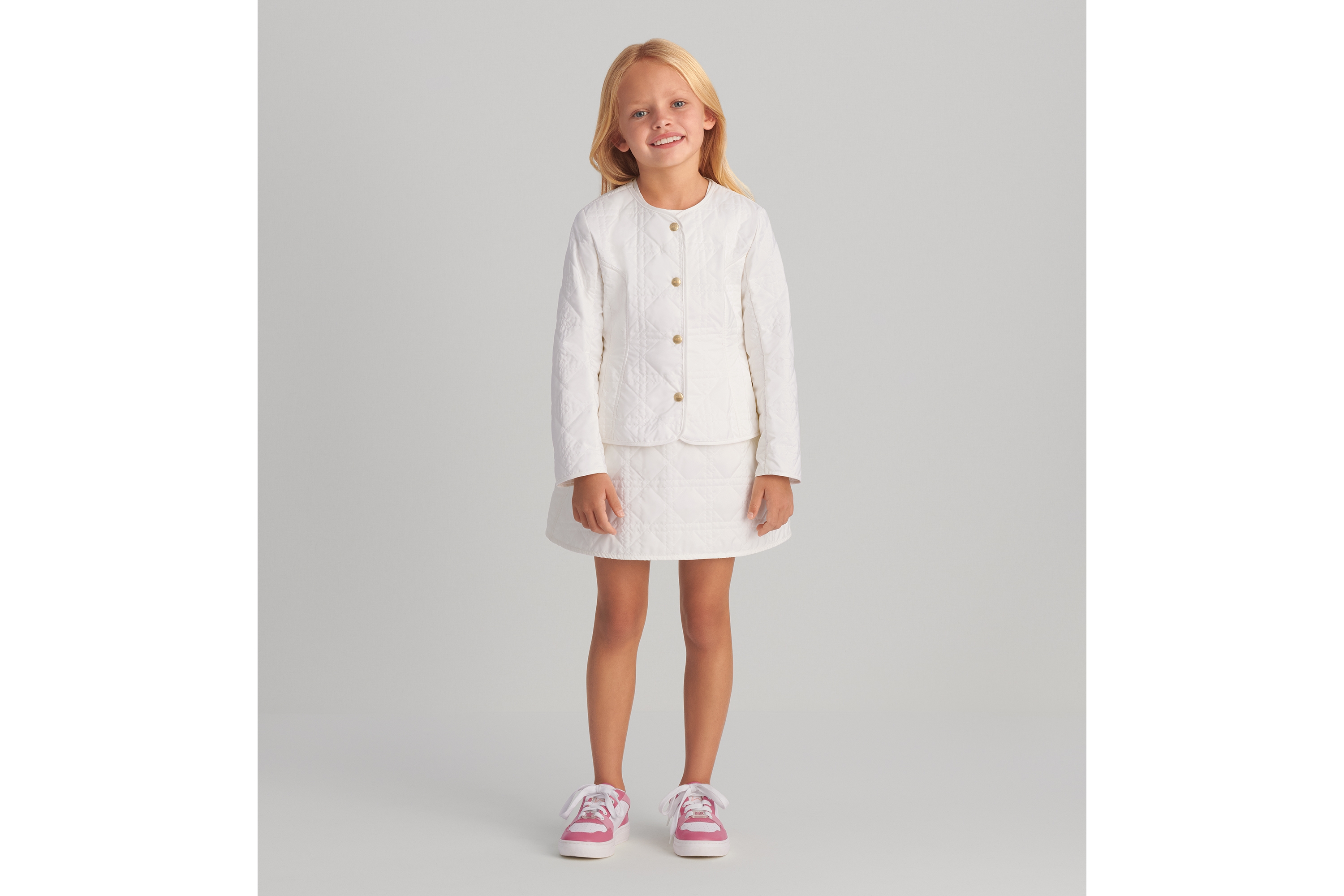 look_image_alt_prefix Jacke für Kinder Wasserabweisender Cannage Funktionsstoff in Elfenbeinfarbe E05