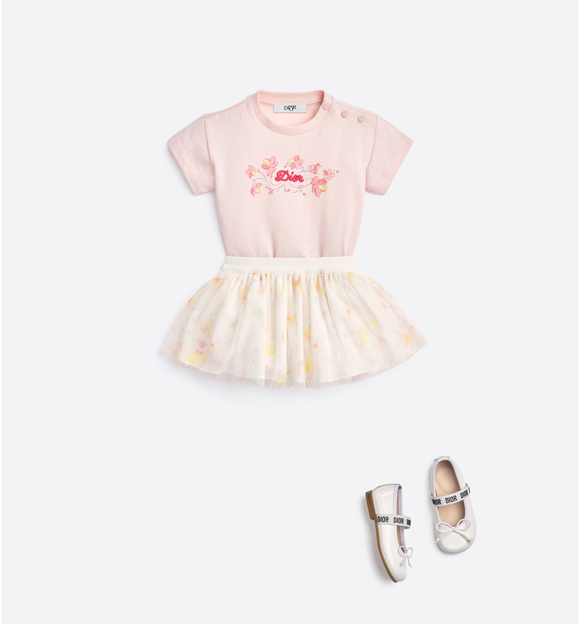aria_look Baby T-Shirt Back view