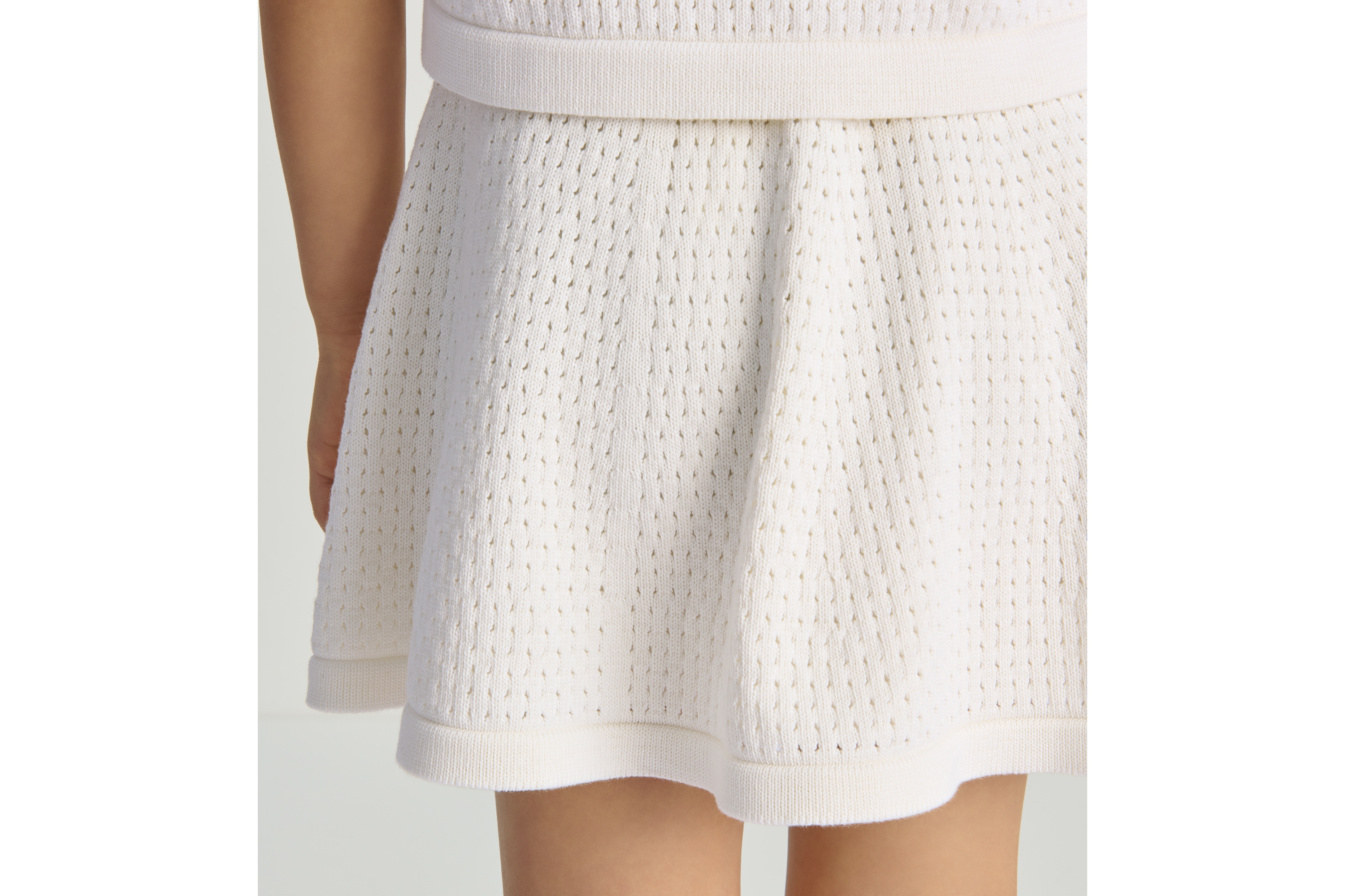 look_image_alt_prefix キッズ ショート スケータースカート オープンワーク コットンニット E05