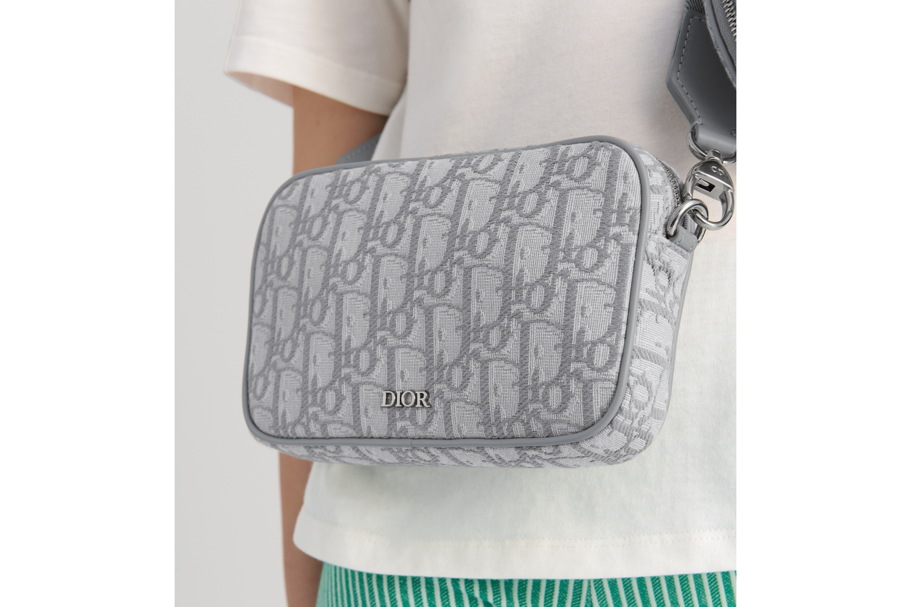 Look Kids' Small Multifunctional Bag Gray Dior Oblique Jacquard E09