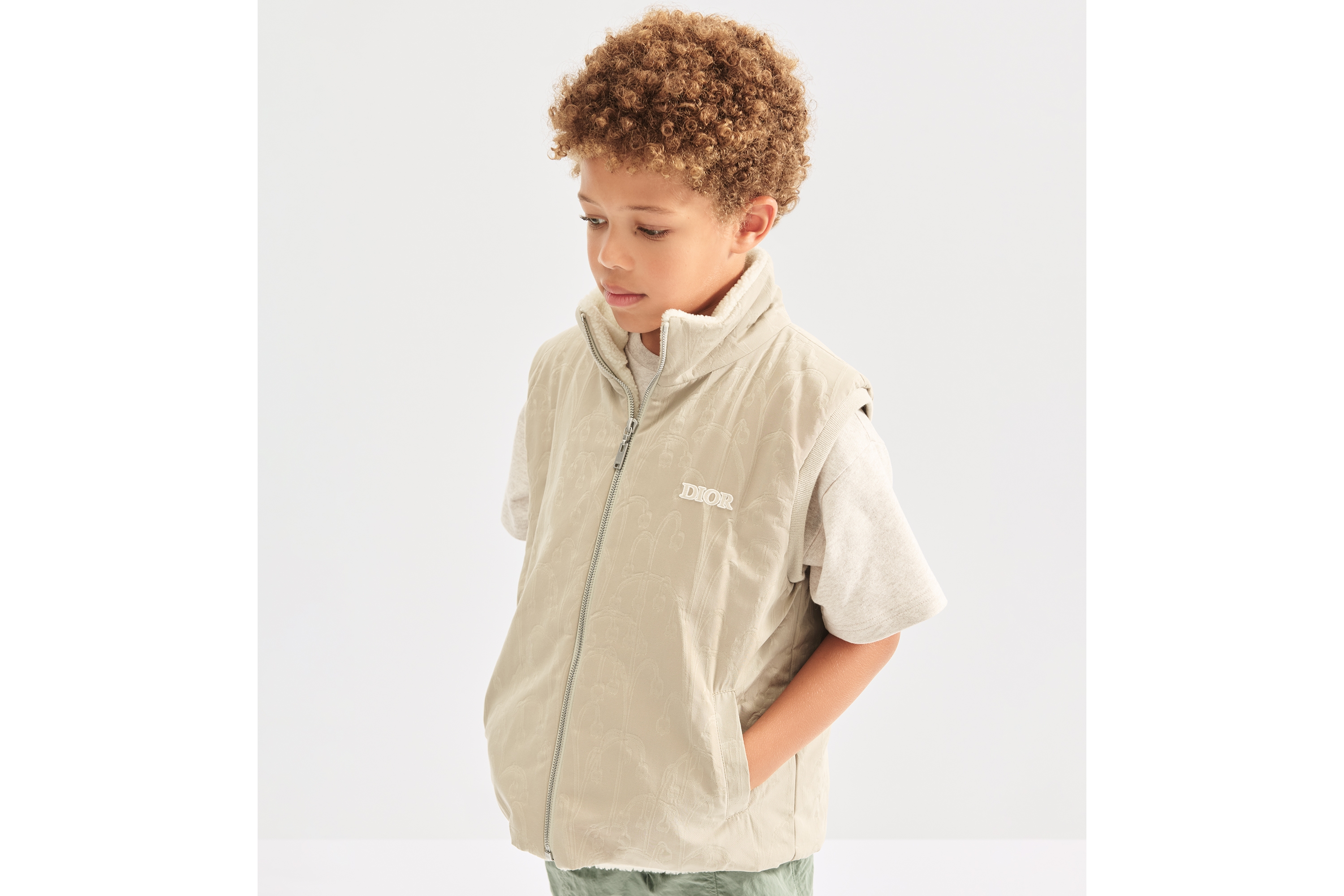 Kids' Reversible Puffer Vest Beige Cotton Blend with Lily of the Valley Jacquard Motif and Beige Bouclé E02