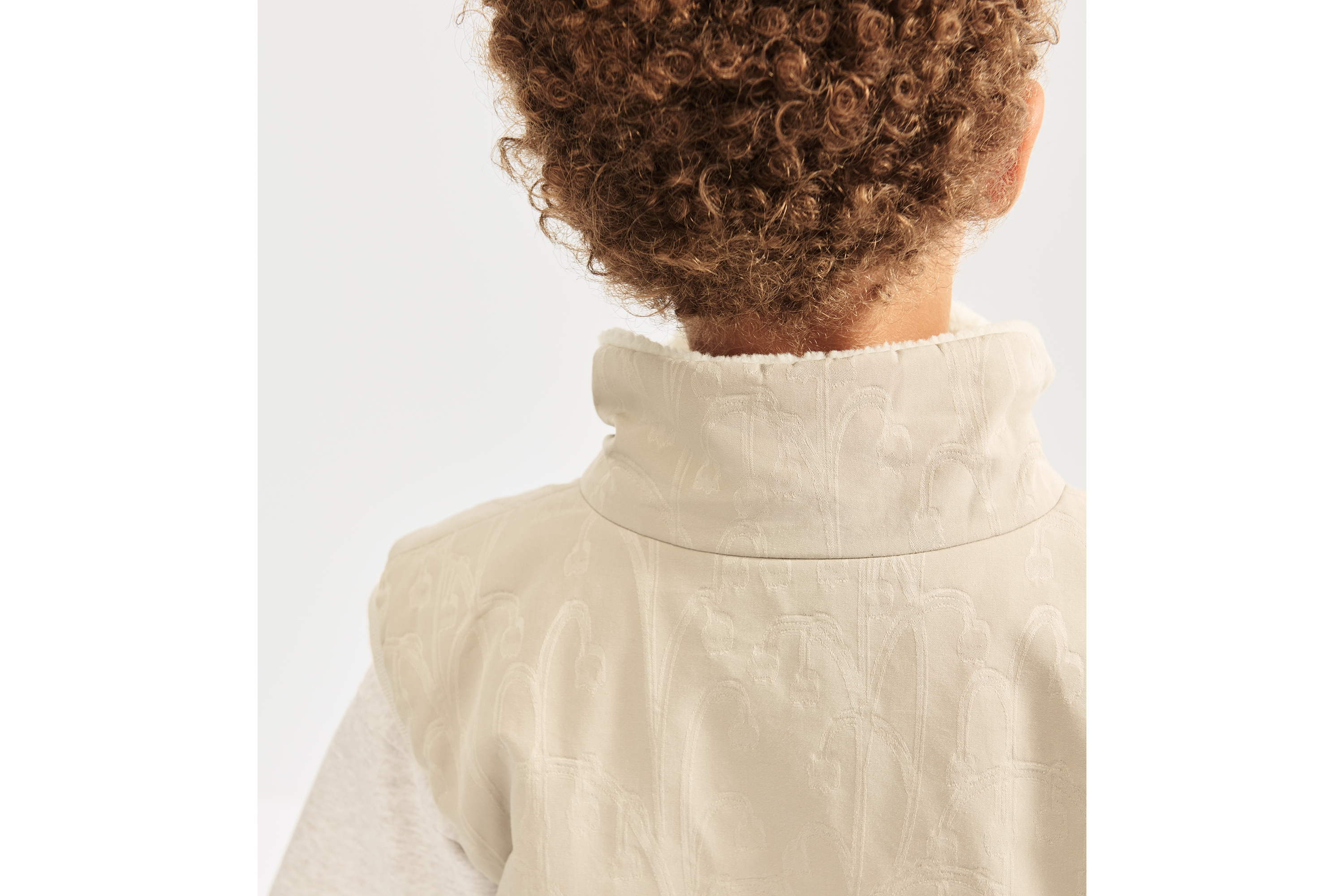 Kids' Reversible Puffer Vest Beige Cotton Blend with Lily of the Valley Jacquard Motif and Beige Bouclé E04