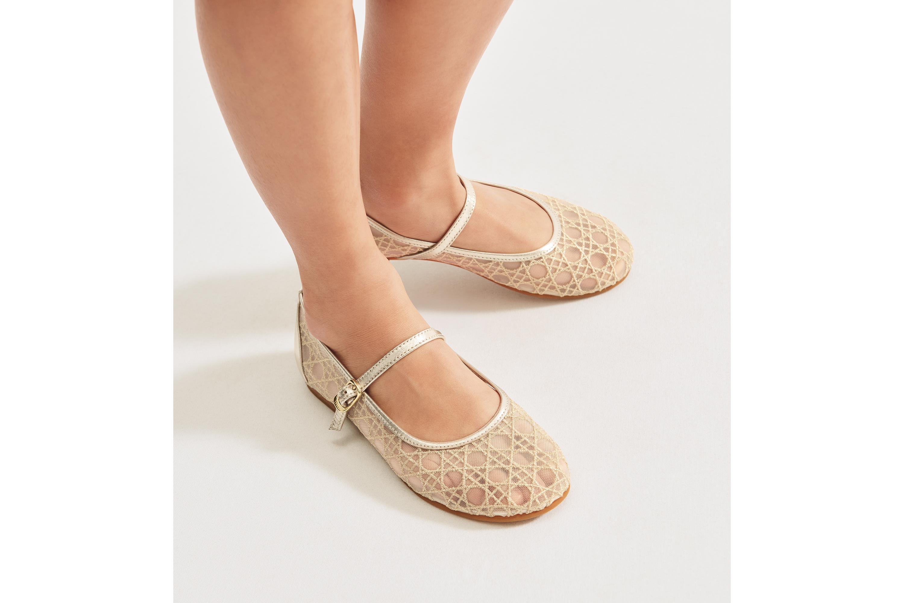 Look Kids' Ballet Flat Ivory Tulle with Gold-Tone Cannage Embroidery and Lambskin E23