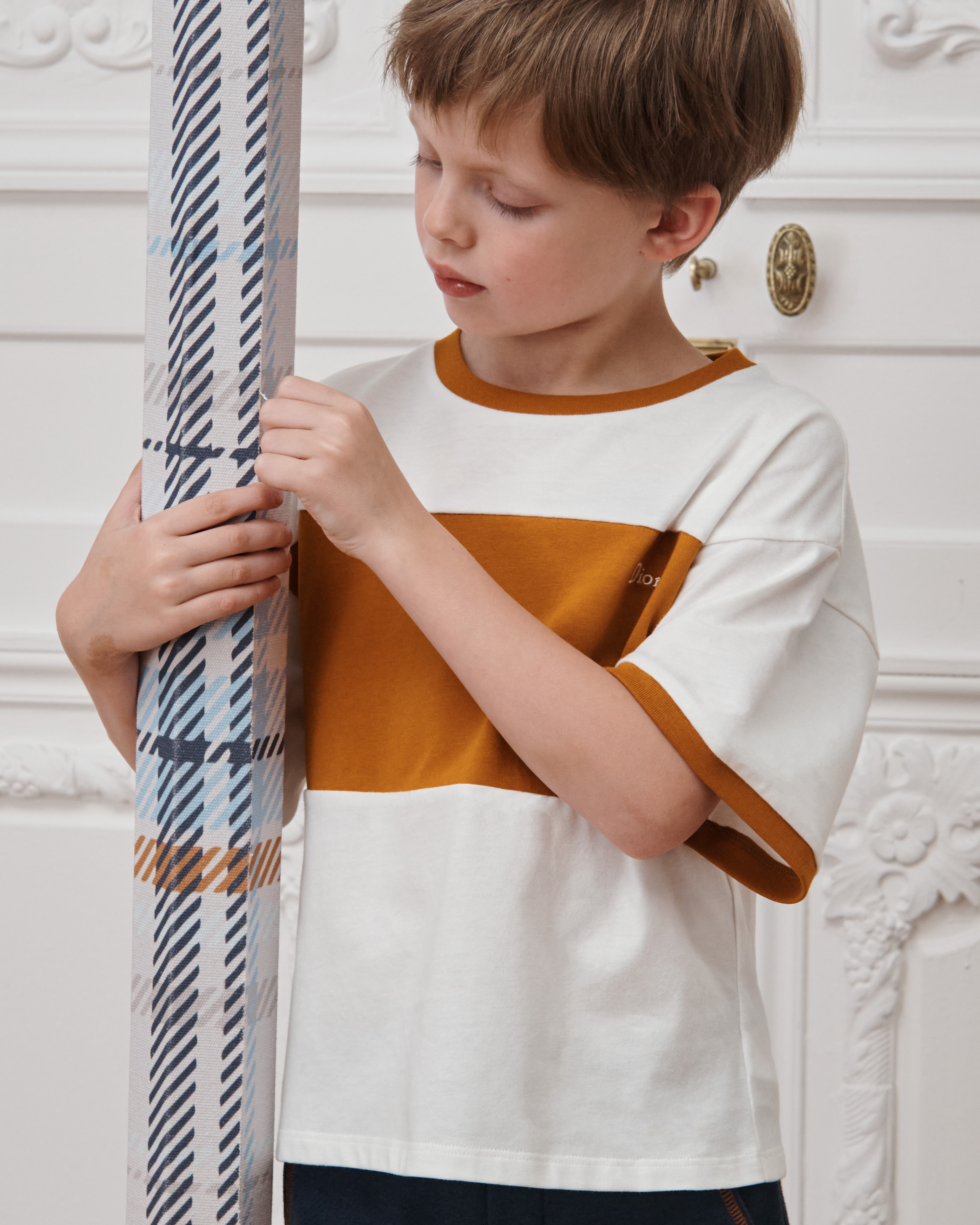 T-shirt enfant Jersey de coton ivoire et camel E03