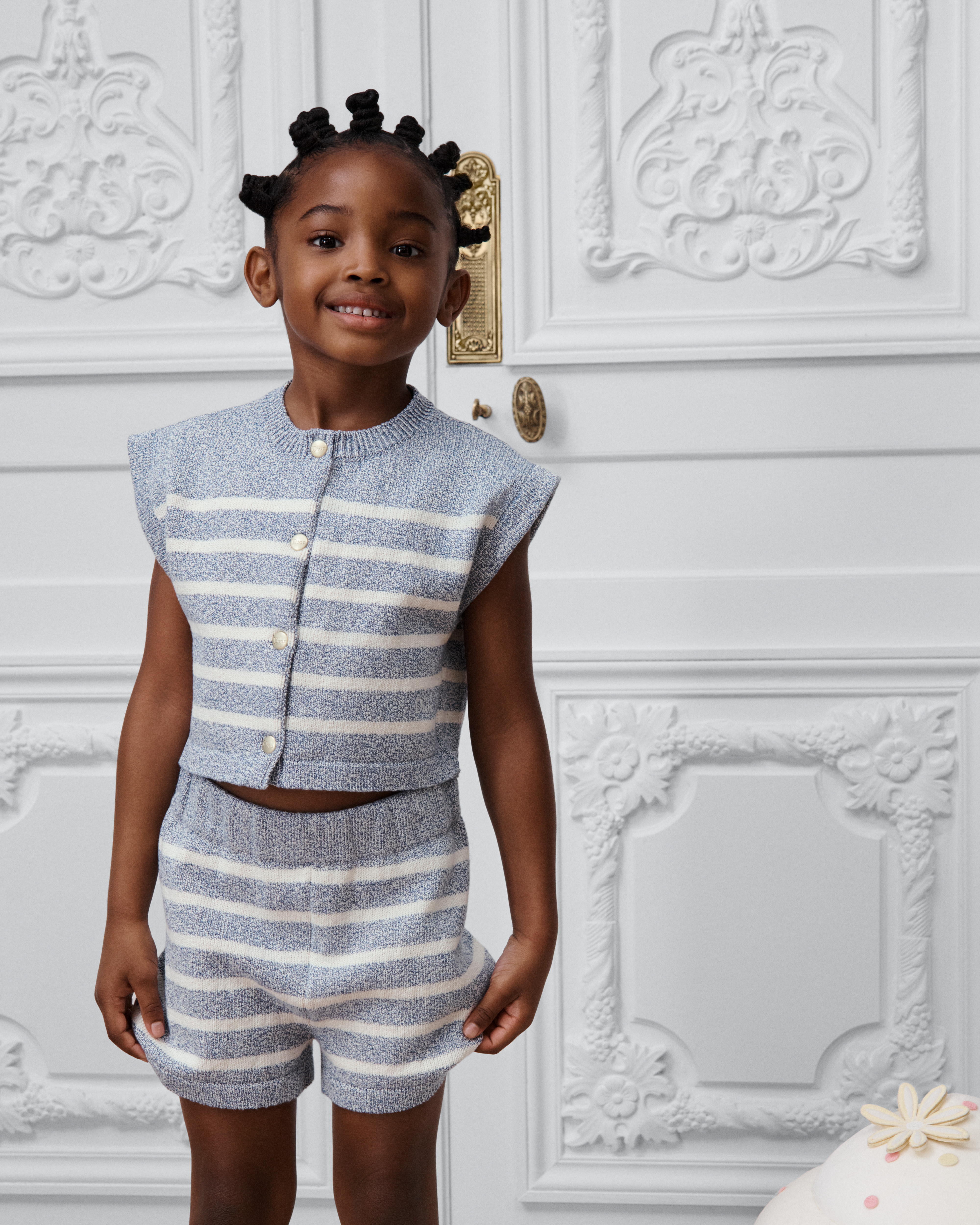Gilet per bambini Maglia di cotone blu a strisce avorio E08