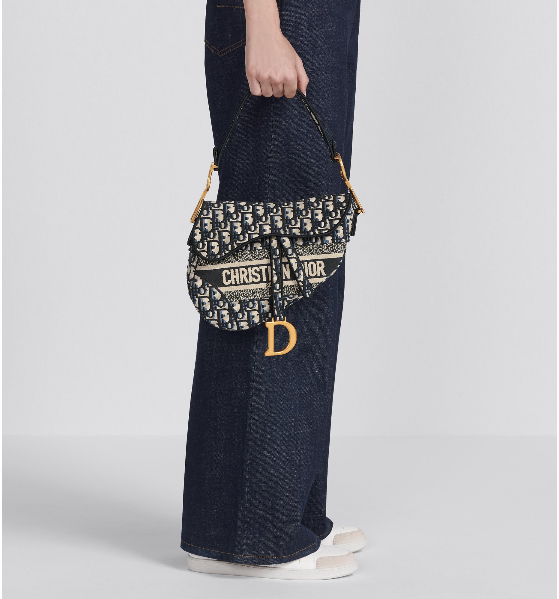 Dior blue saddle bag clearance