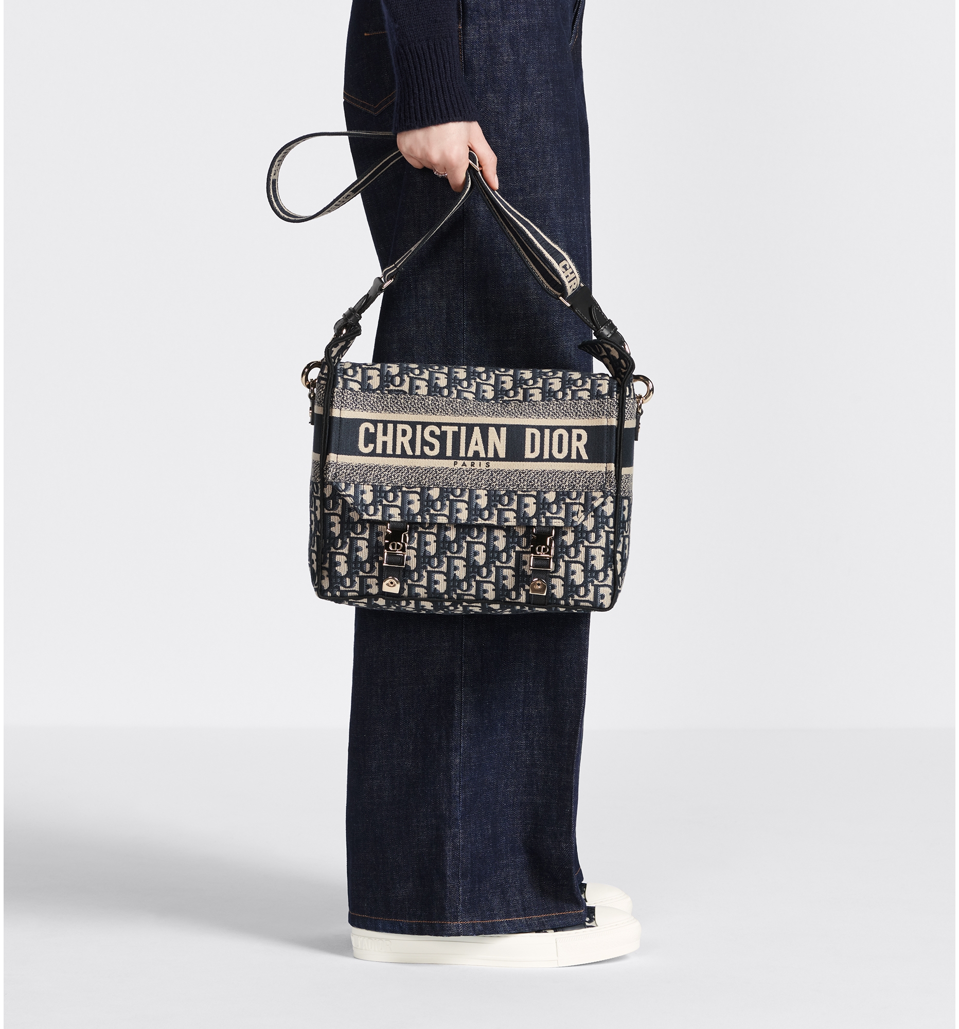 Diorcamp clearance