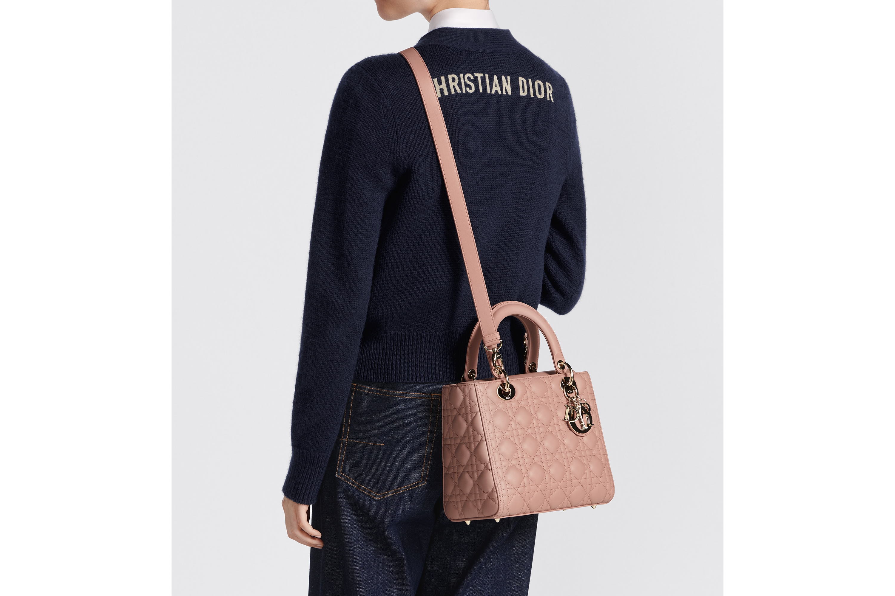 Look Medium Lady Dior Bag Blush Cannage Lambskin E06