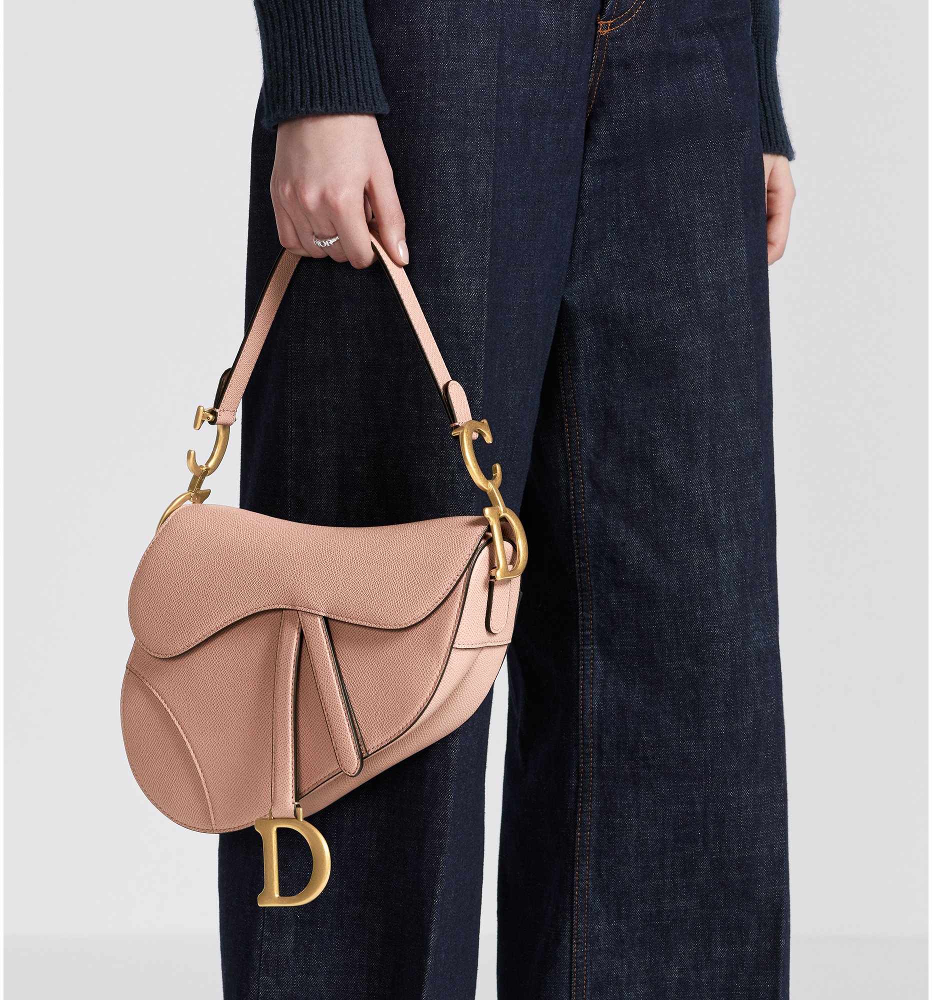 Pink dior saddle bag hotsell