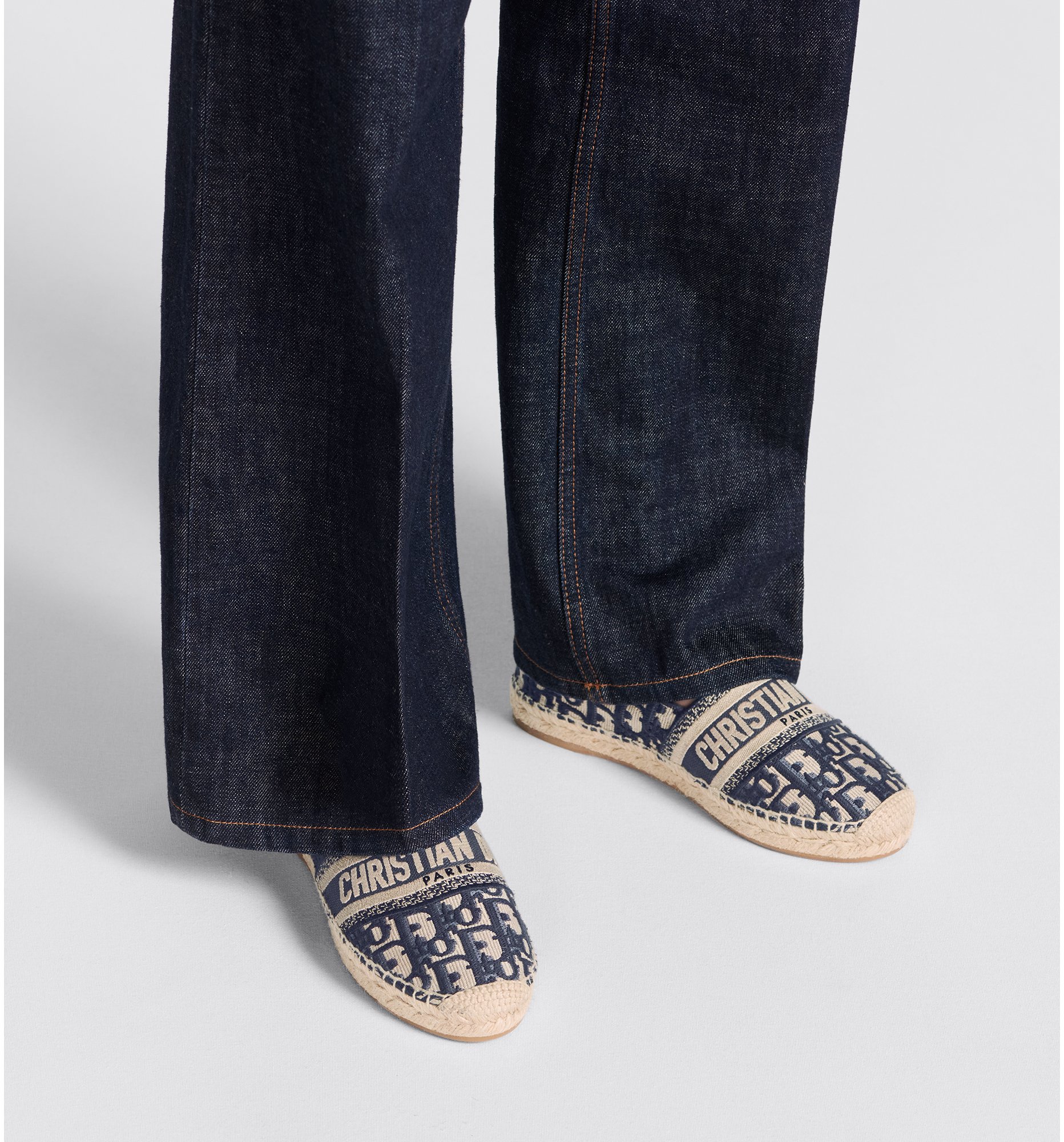 aria_look Dior Granville Espadrille