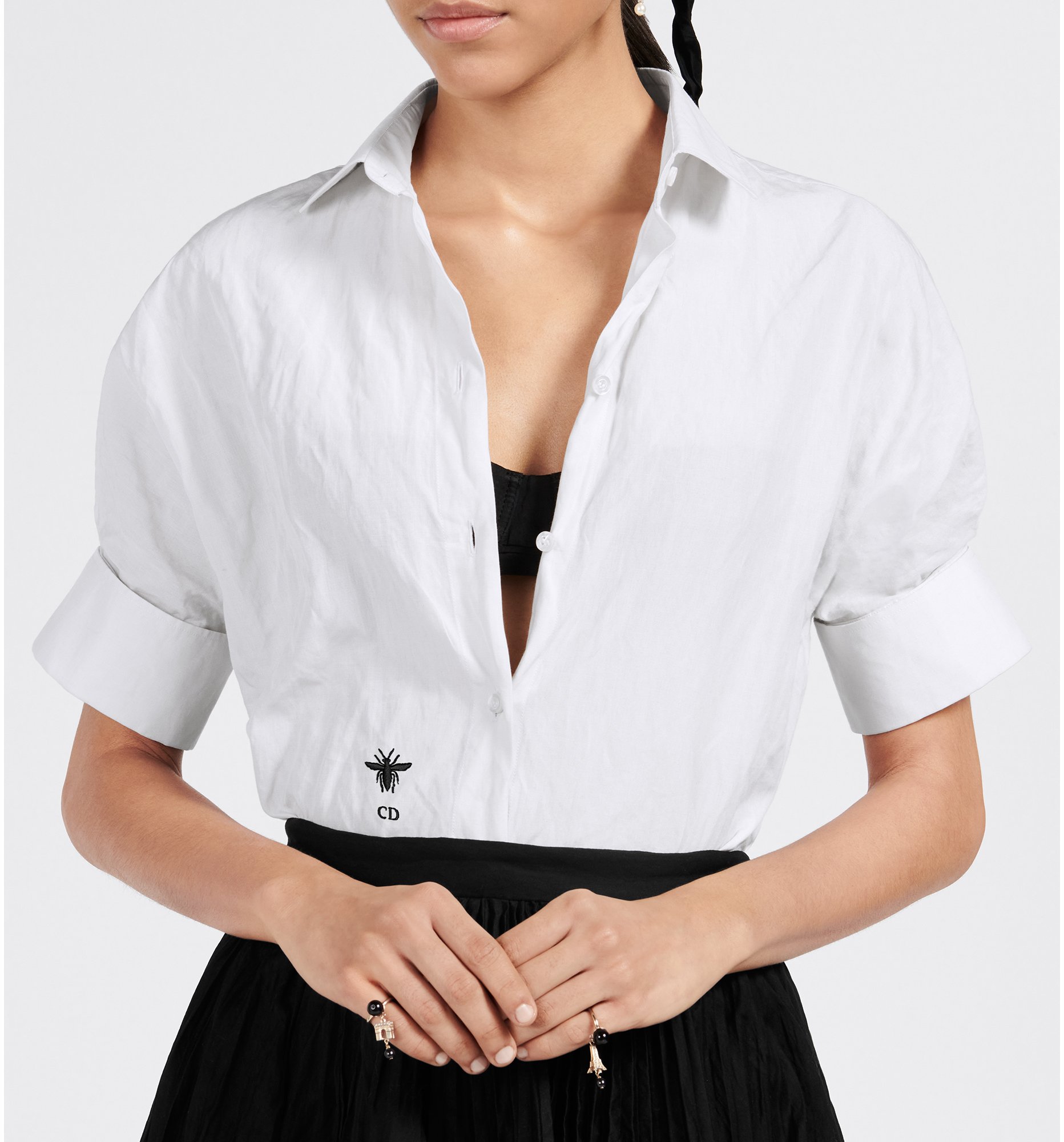 aria_look Blouse with Puff Sleeves Worn view