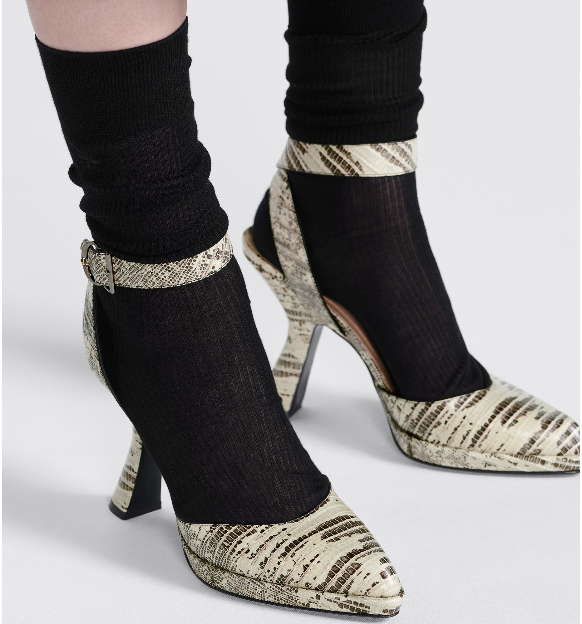 Christian dior sock shoes top