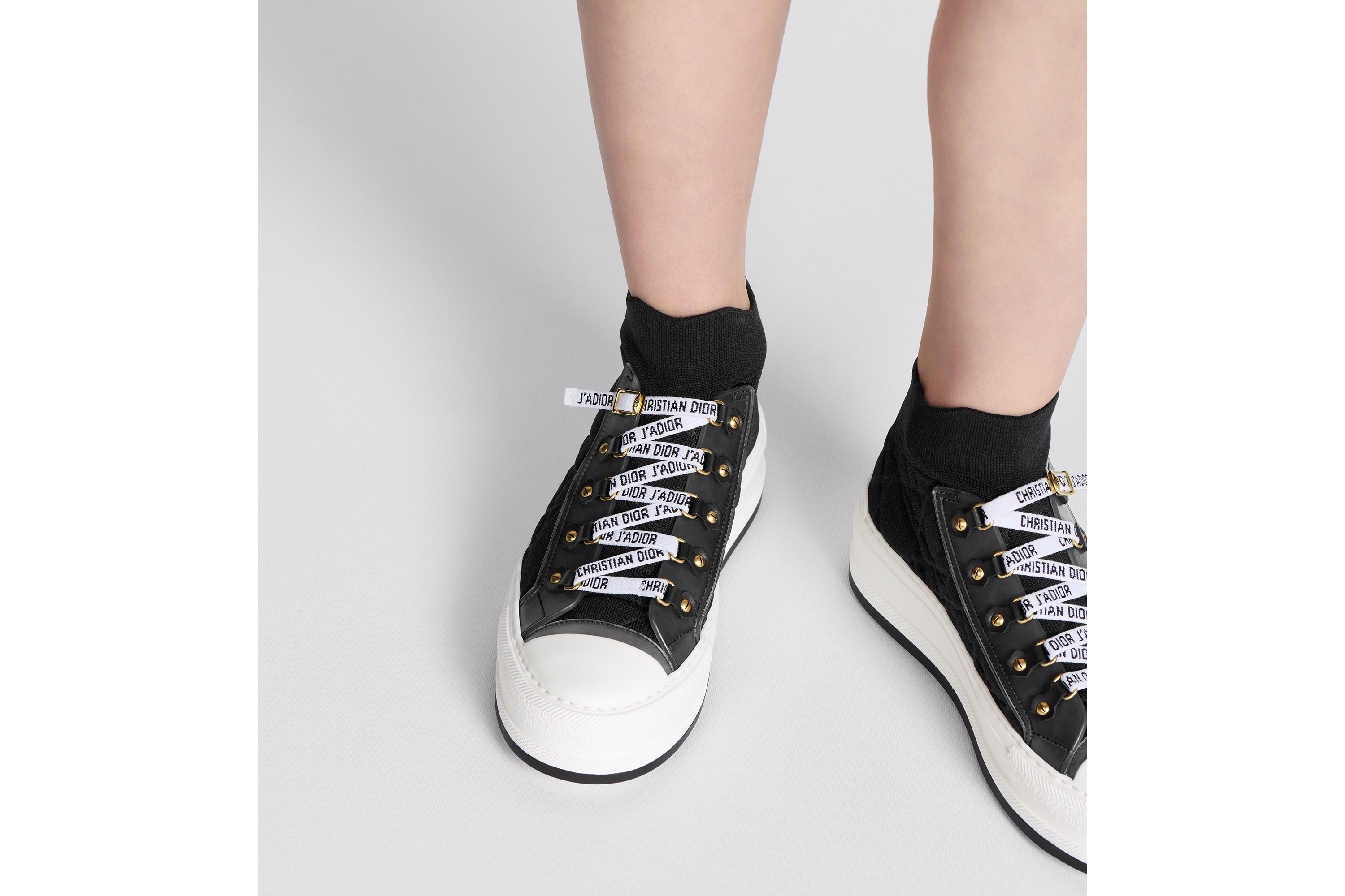 Look Sneaker à plateforme Walk'n'Dior Maille technique à motif Macrocannage noir E17