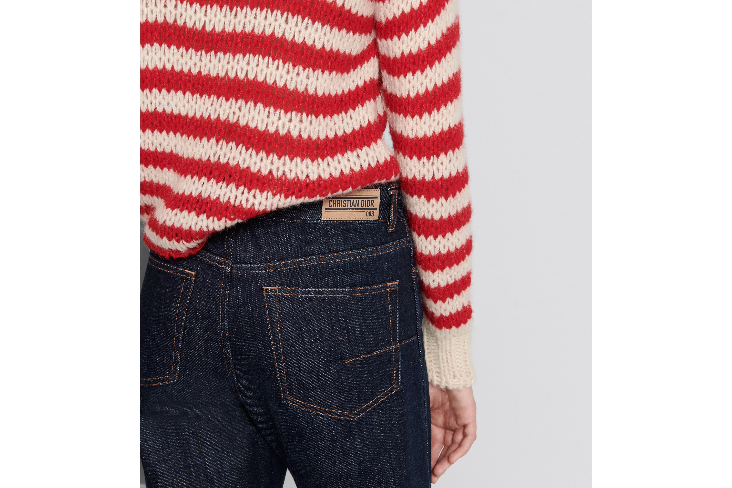 Dior 8 クロップド レギュラー フィット ジーンズ D03 コットンデニム E17