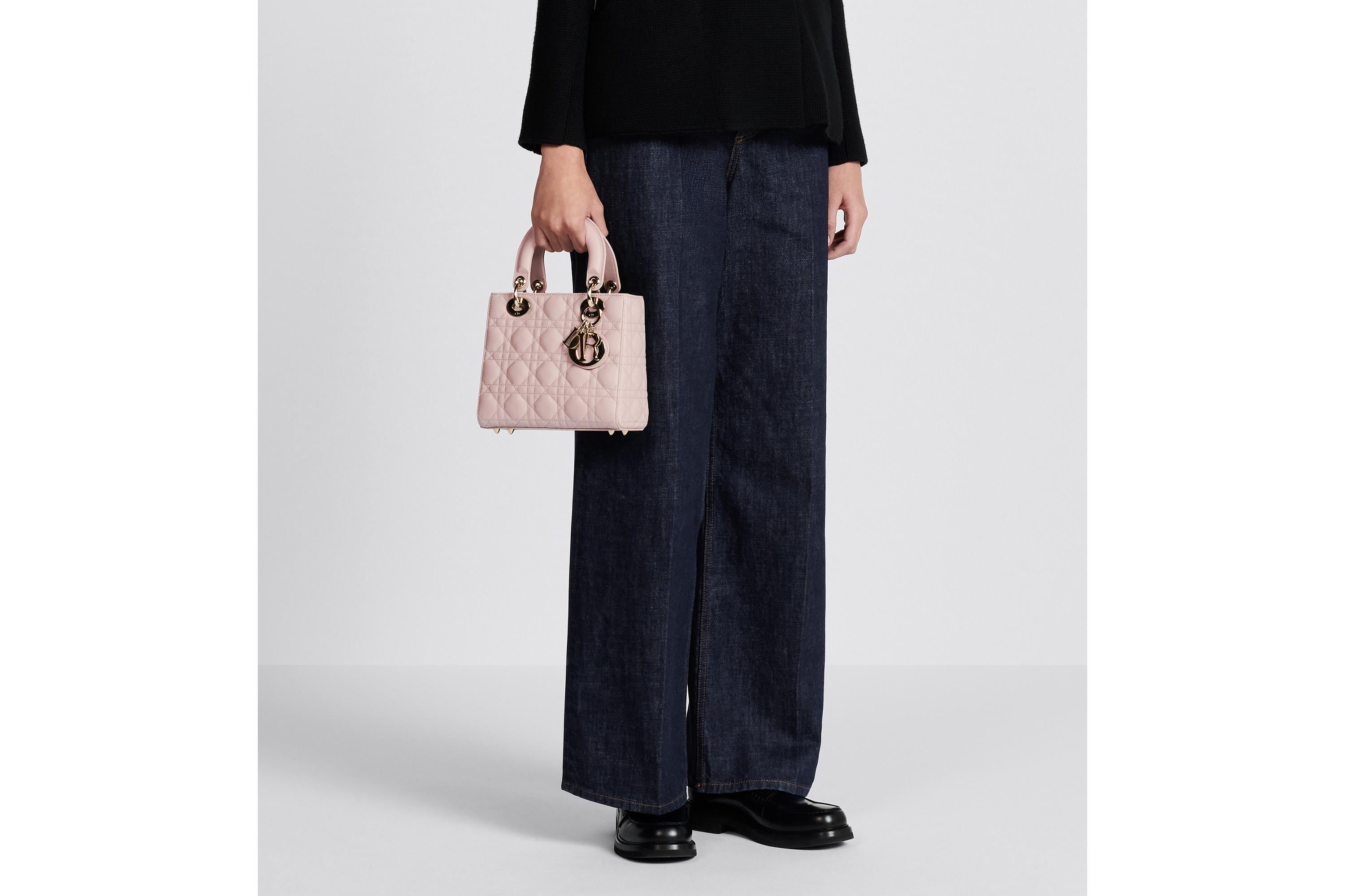 Look Small Lady Dior My ABCDior Bag Powder Pink Cannage Lambskin E15