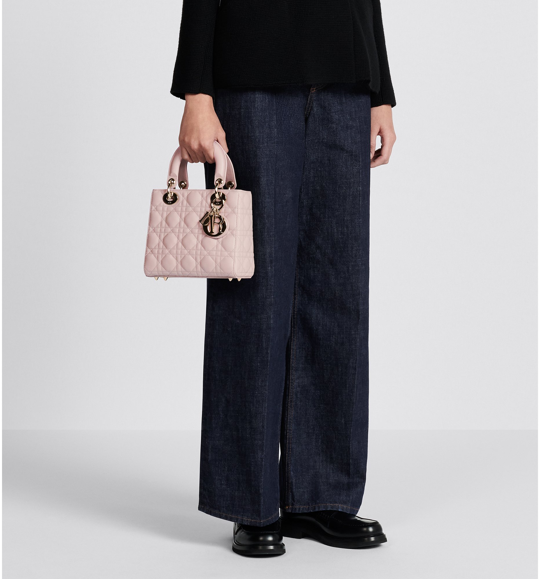 Dior baby pink bag hot sale