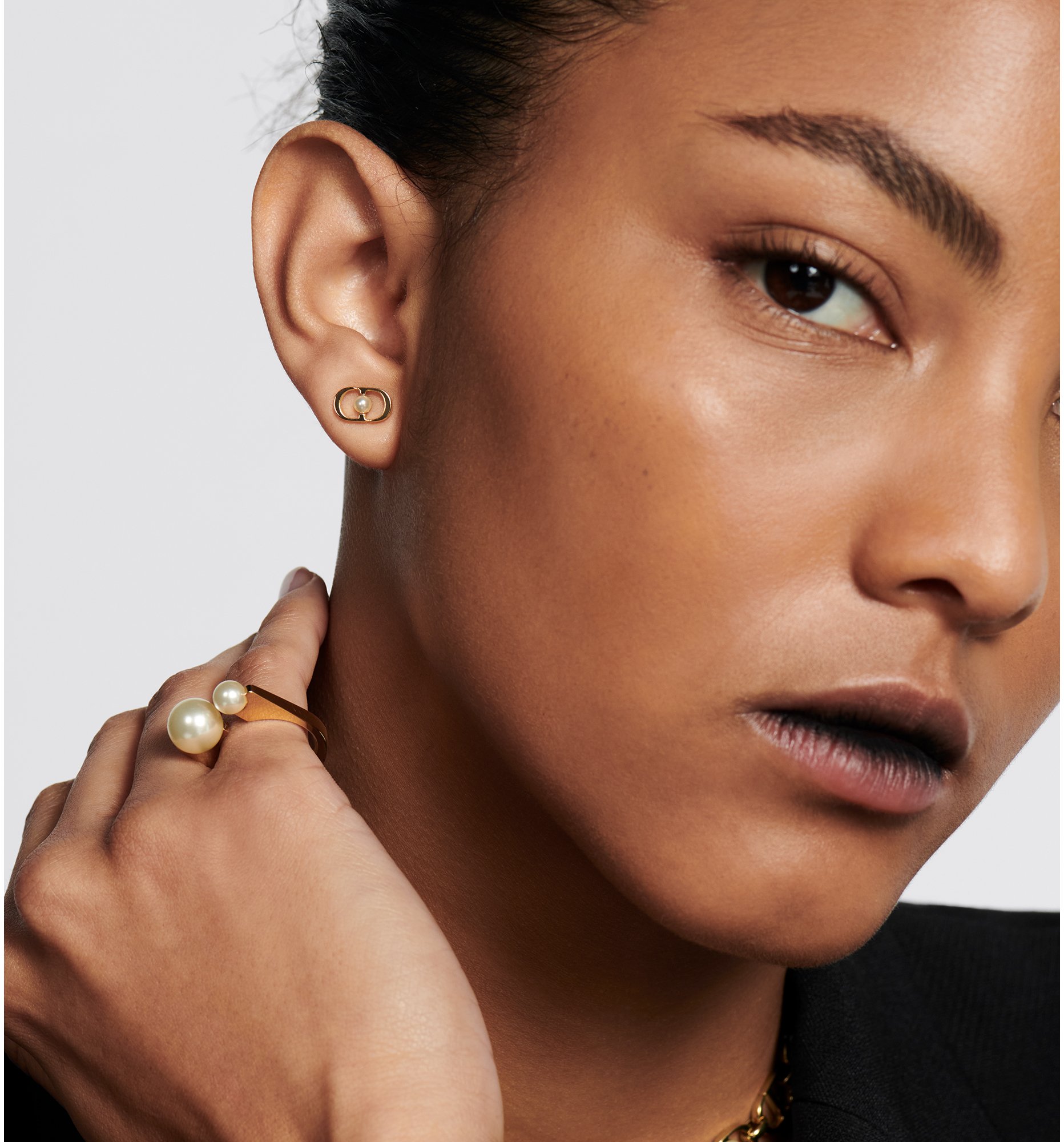 Dior ear studs new arrivals