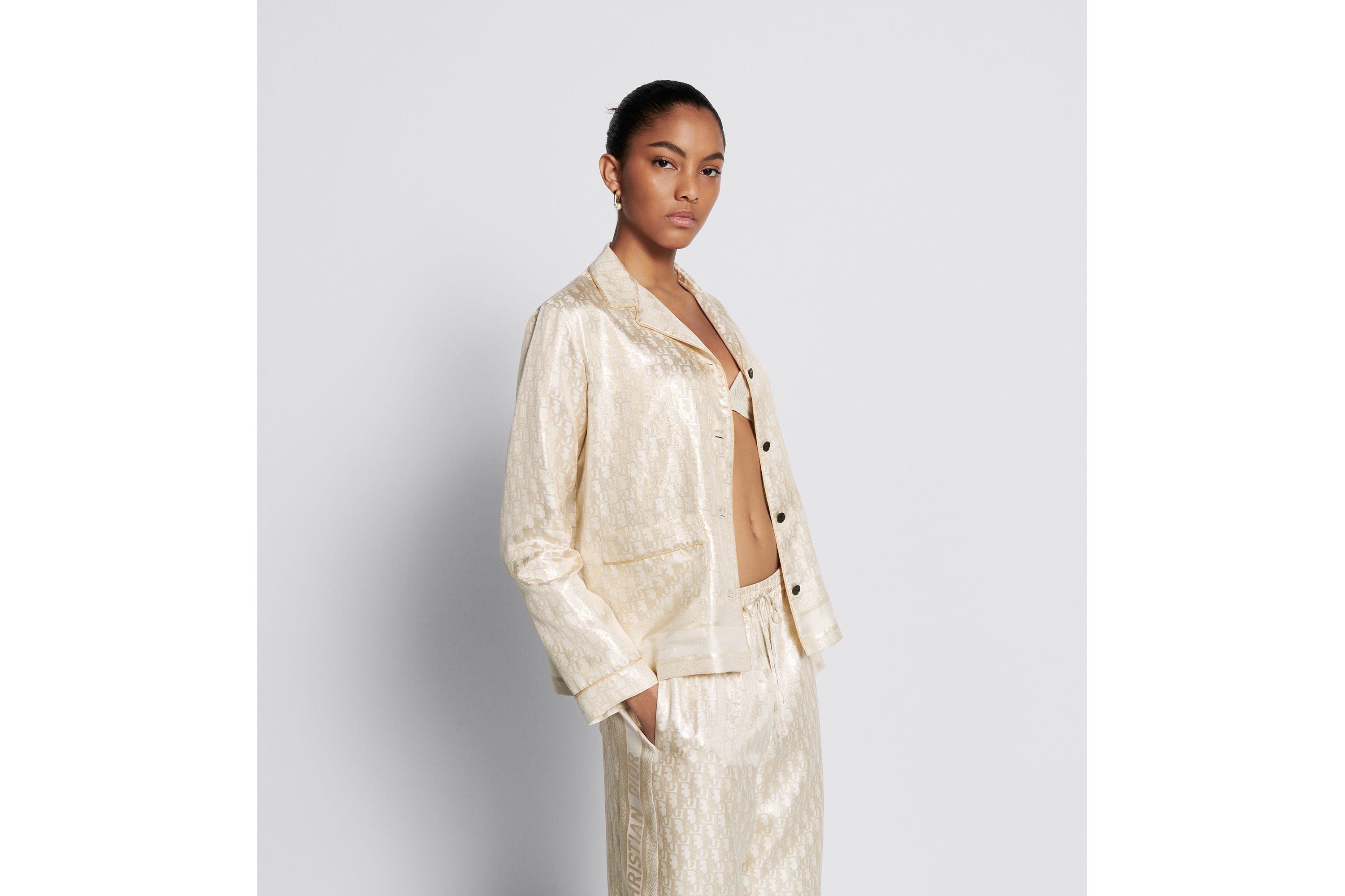 Dior Or Shirt White and Gold-Tone Silk Twill with Dior Oblique Motif E05