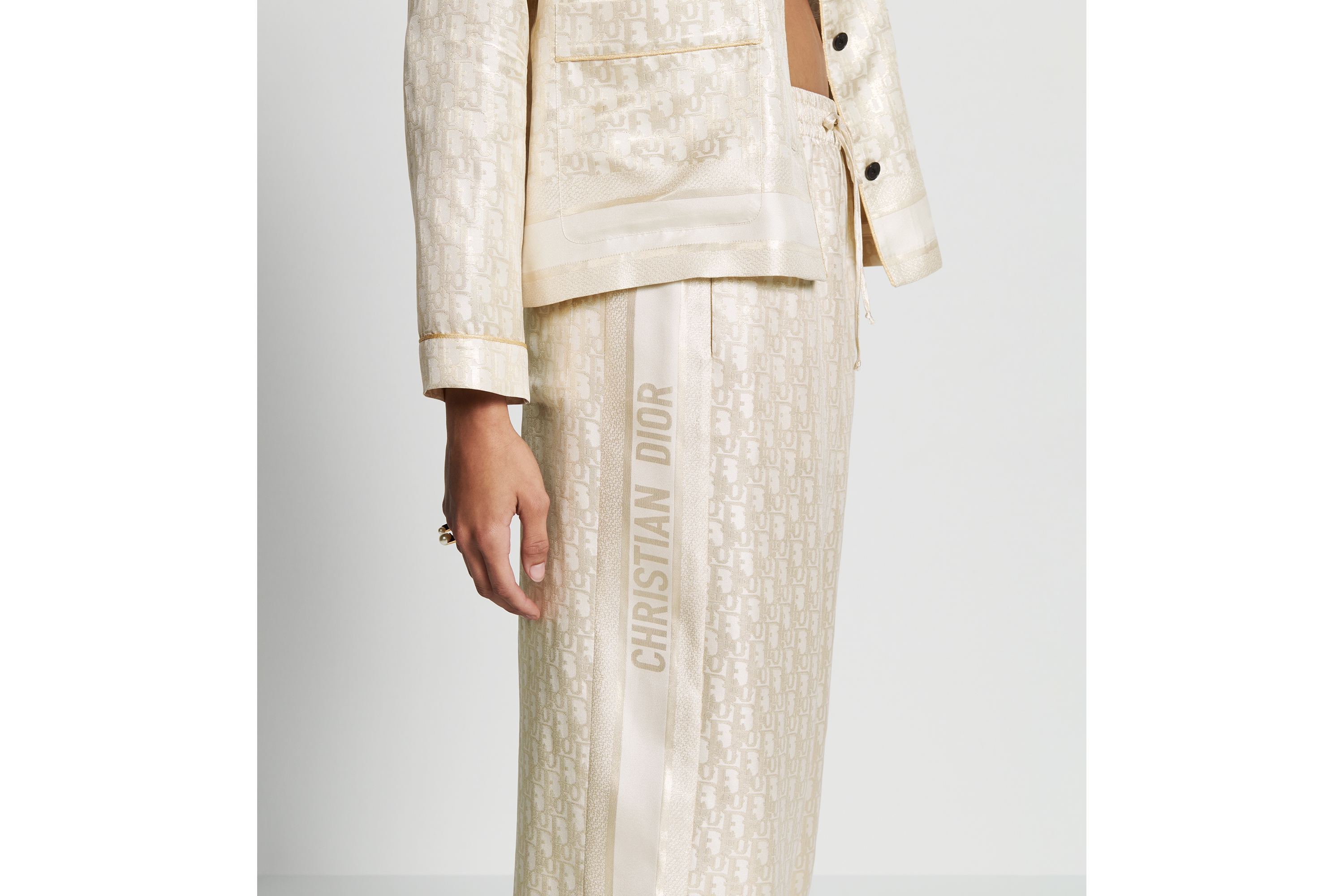 Look Dior Or Pants White and Gold-Tone Silk Twill with Dior Oblique Motif E11