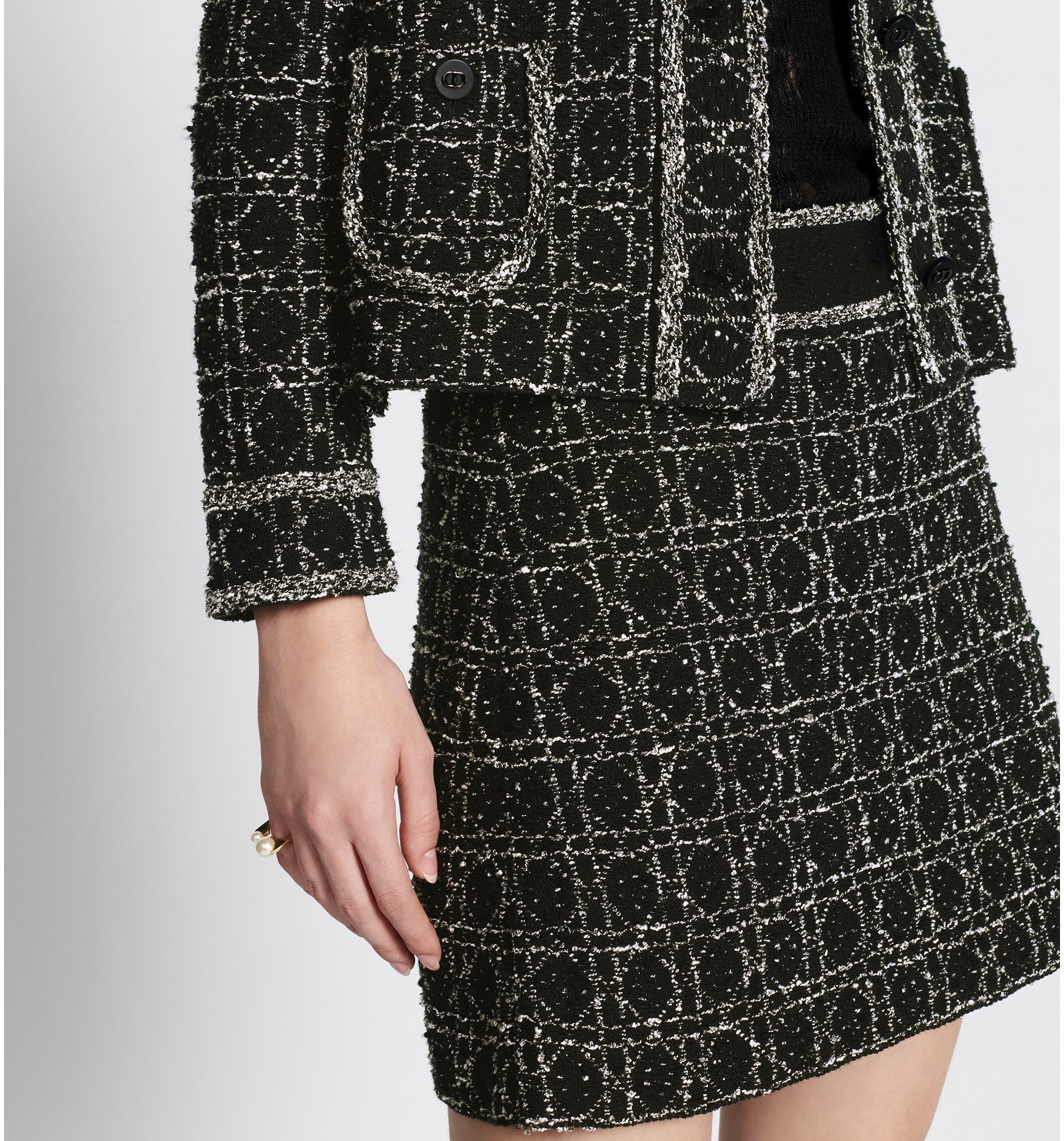 aria_look Macrocannage Flared Miniskirt Worn view