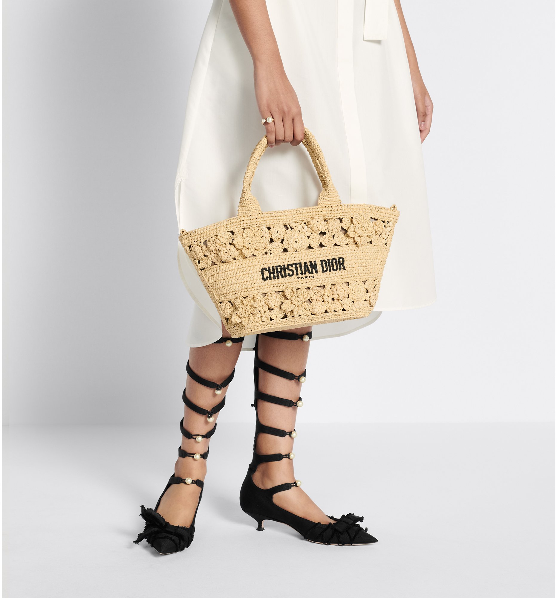 Dior straw bag top