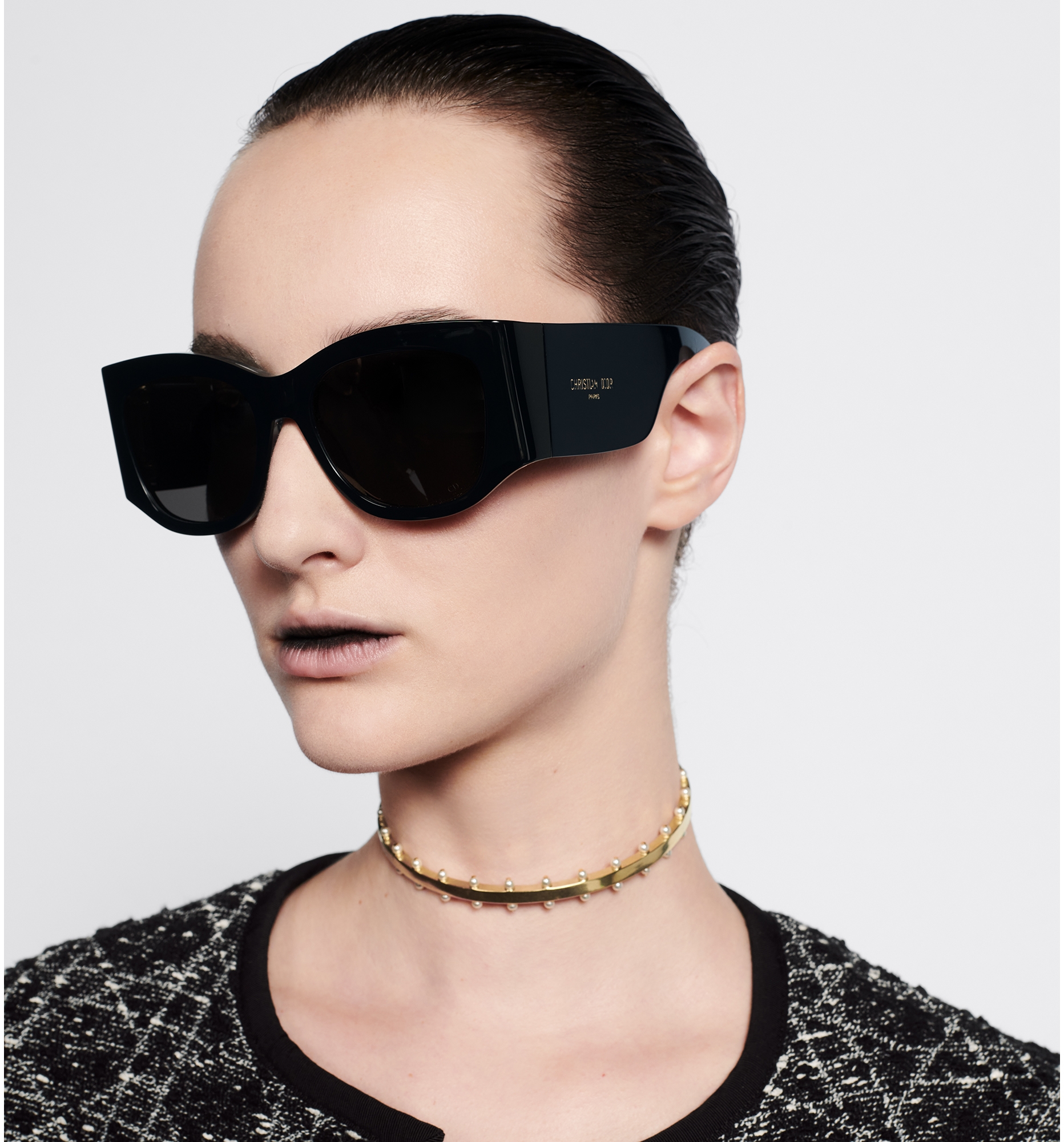 DiorNuit S1I Lunettes de soleil carrees noir et cristal DIOR