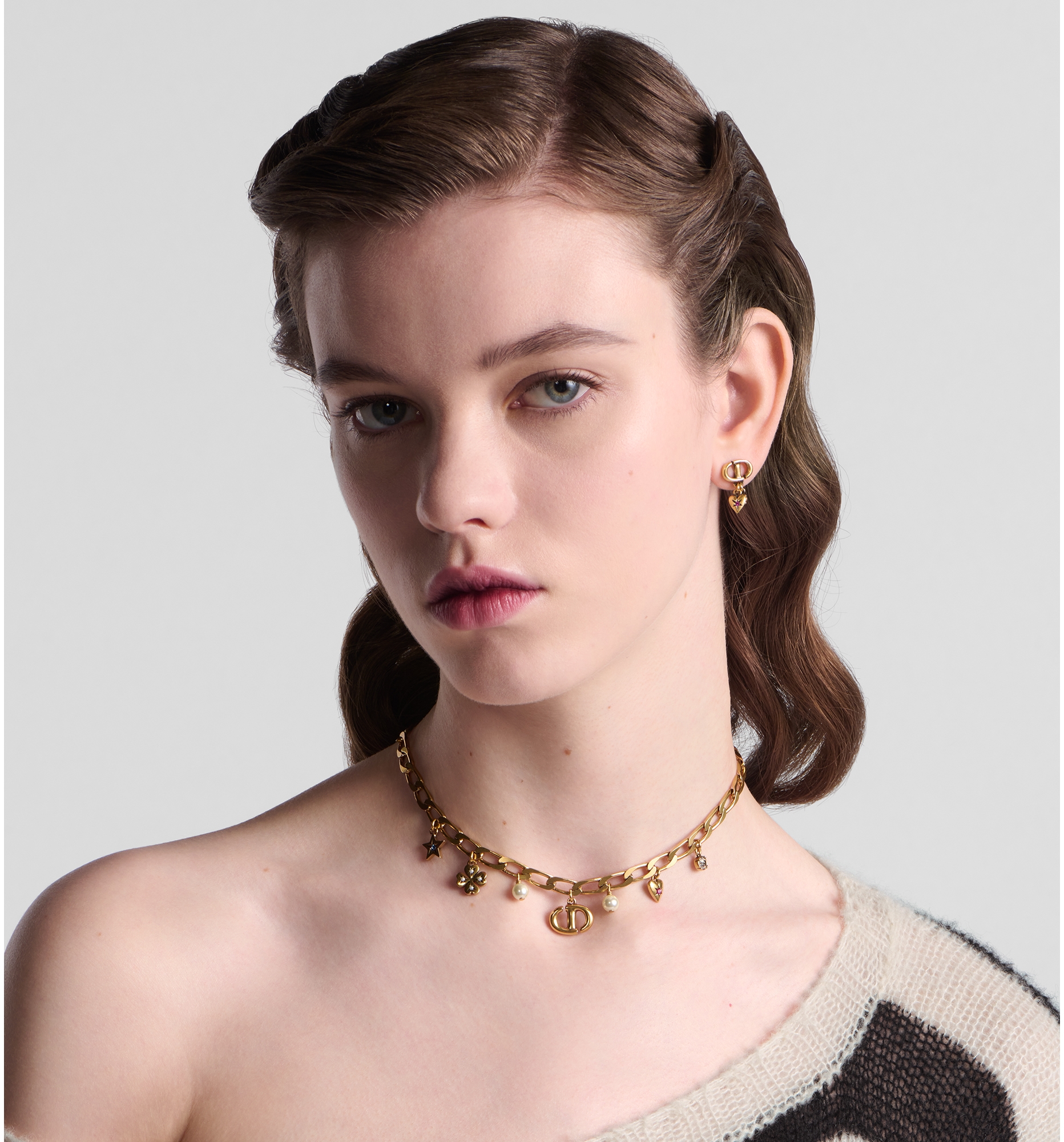 Black clover necklace dior sale