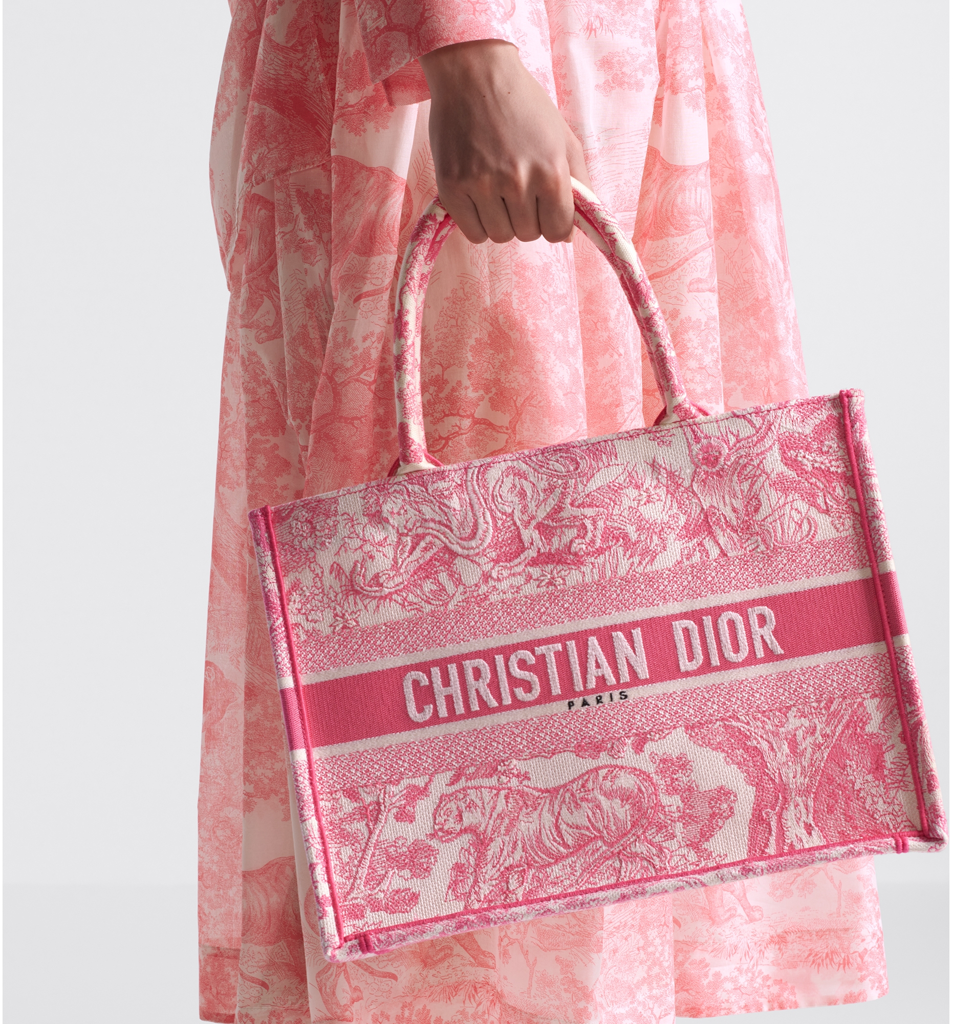 Medium Dioriviera Dior Book Tote Candy Pink Toile de Jouy Embroidery 36 x 27.5 x 16.5 cm DIOR