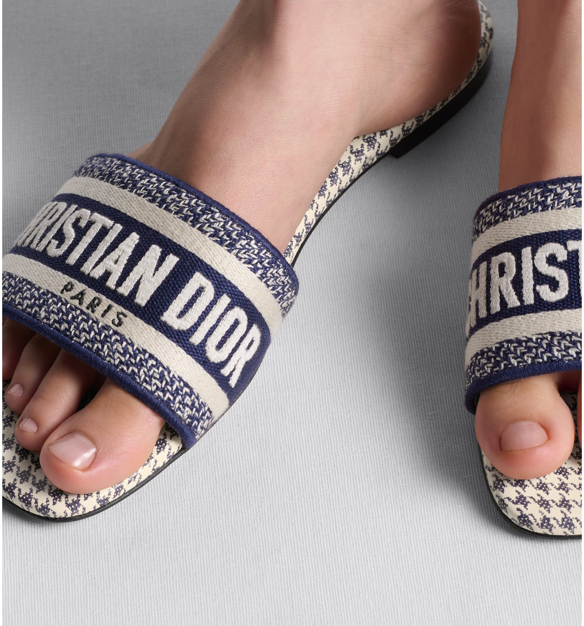 Christian dior dway mule sale