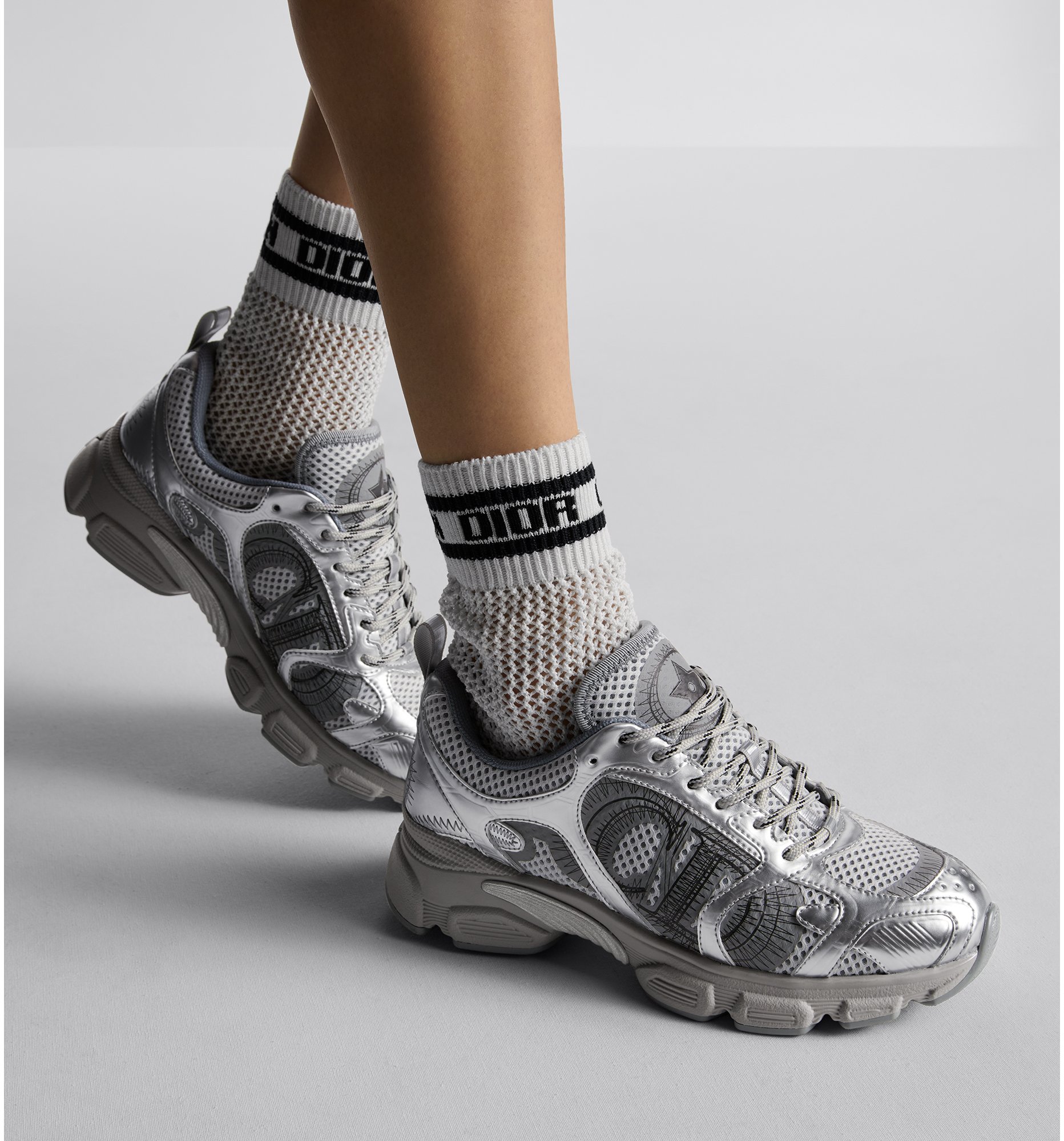 Dior silver sneakers online